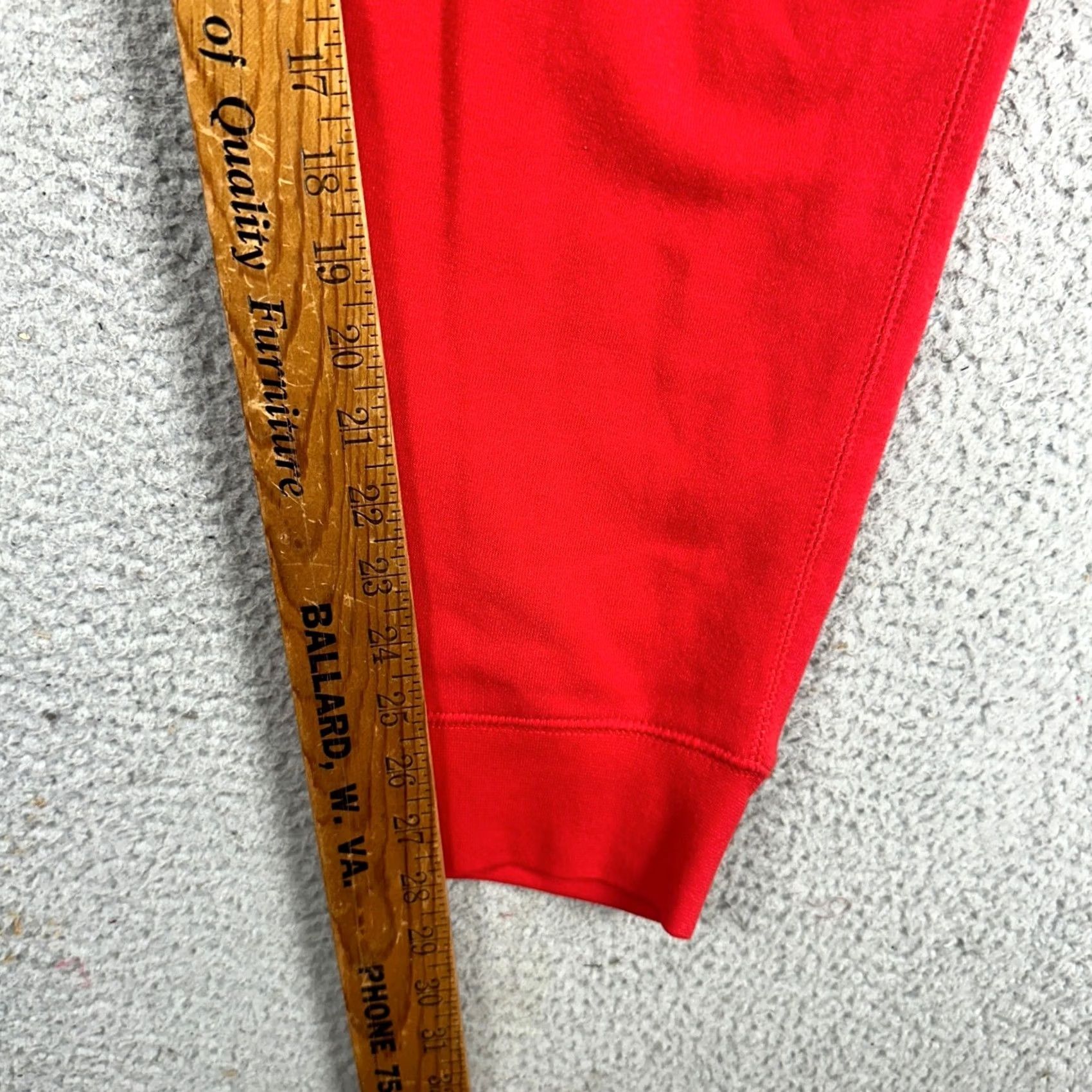 Champion VINTAGE Dayton Flyers Men Jogger Pants XL Red Pull On Drawstring Sweatpants Champion NEW Size US 36 / EU 52 - 7 Thumbnail