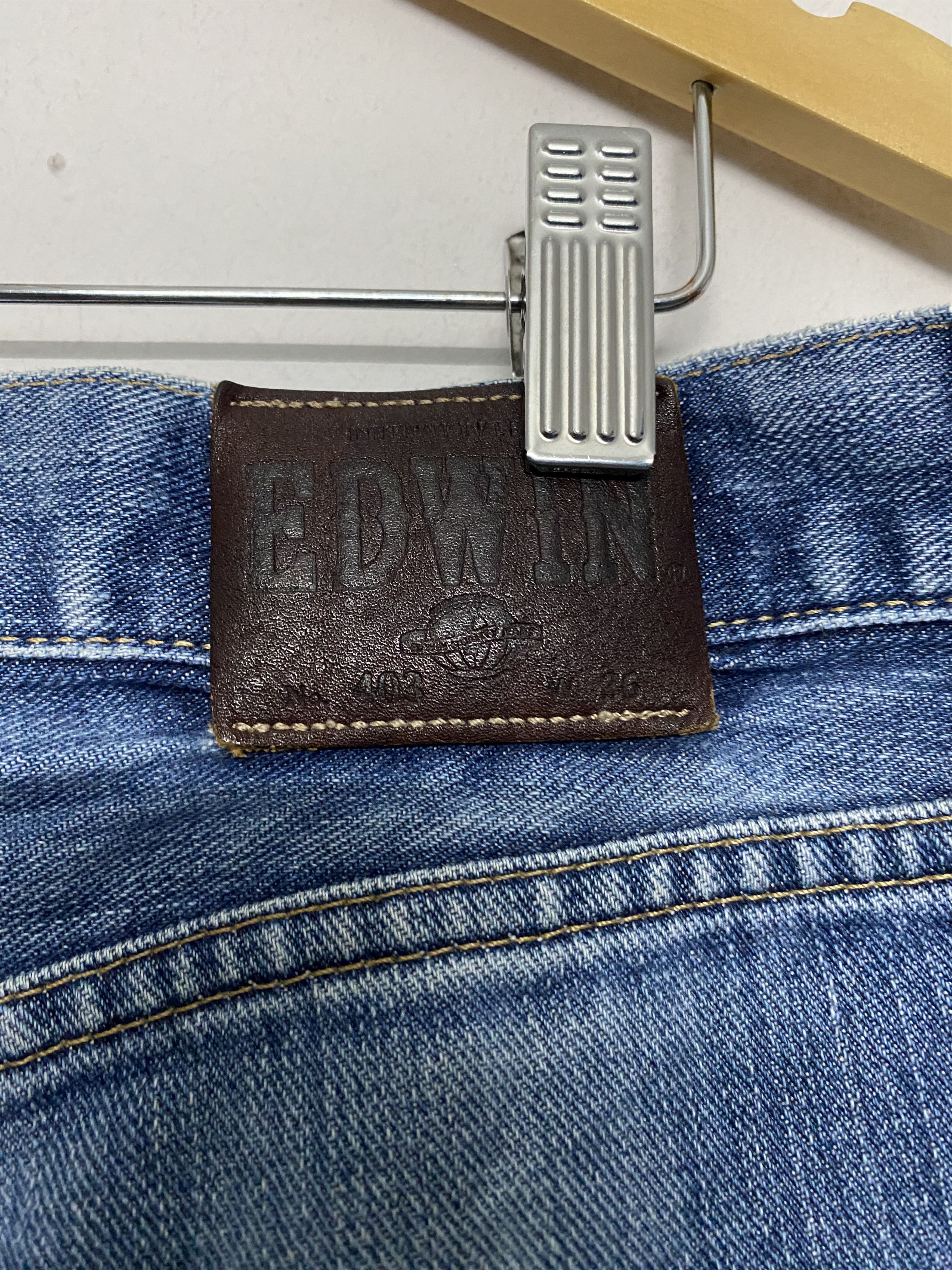 Edwin Vintage Edwin 403 Made in Japan Light Wash Denim Jeans W36 Size US 38 / EU 54 - 10 Thumbnail