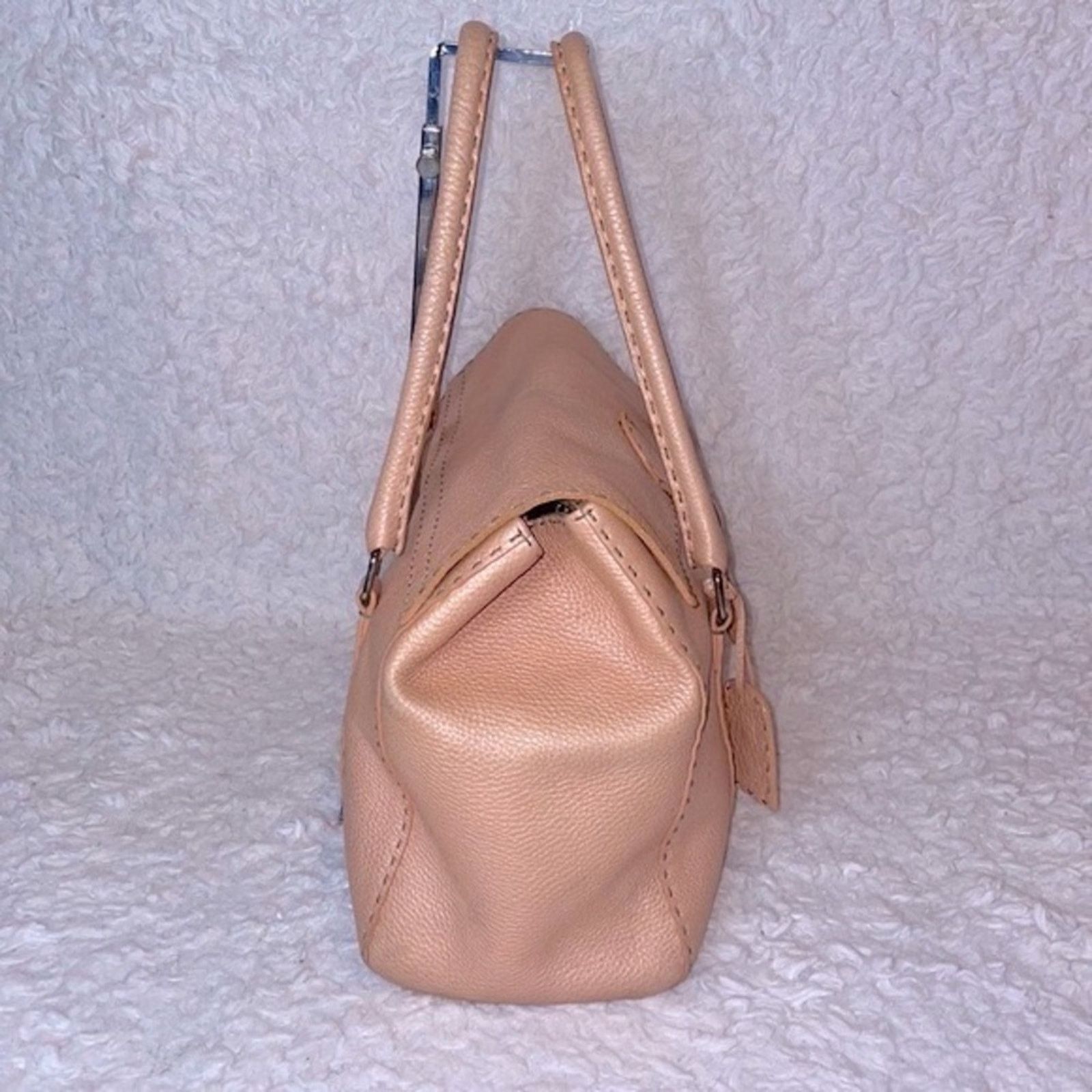 Fendi Fendi Selleria Linda Large Pink Leather Flap Tote Size ONE SIZE - 6 Thumbnail