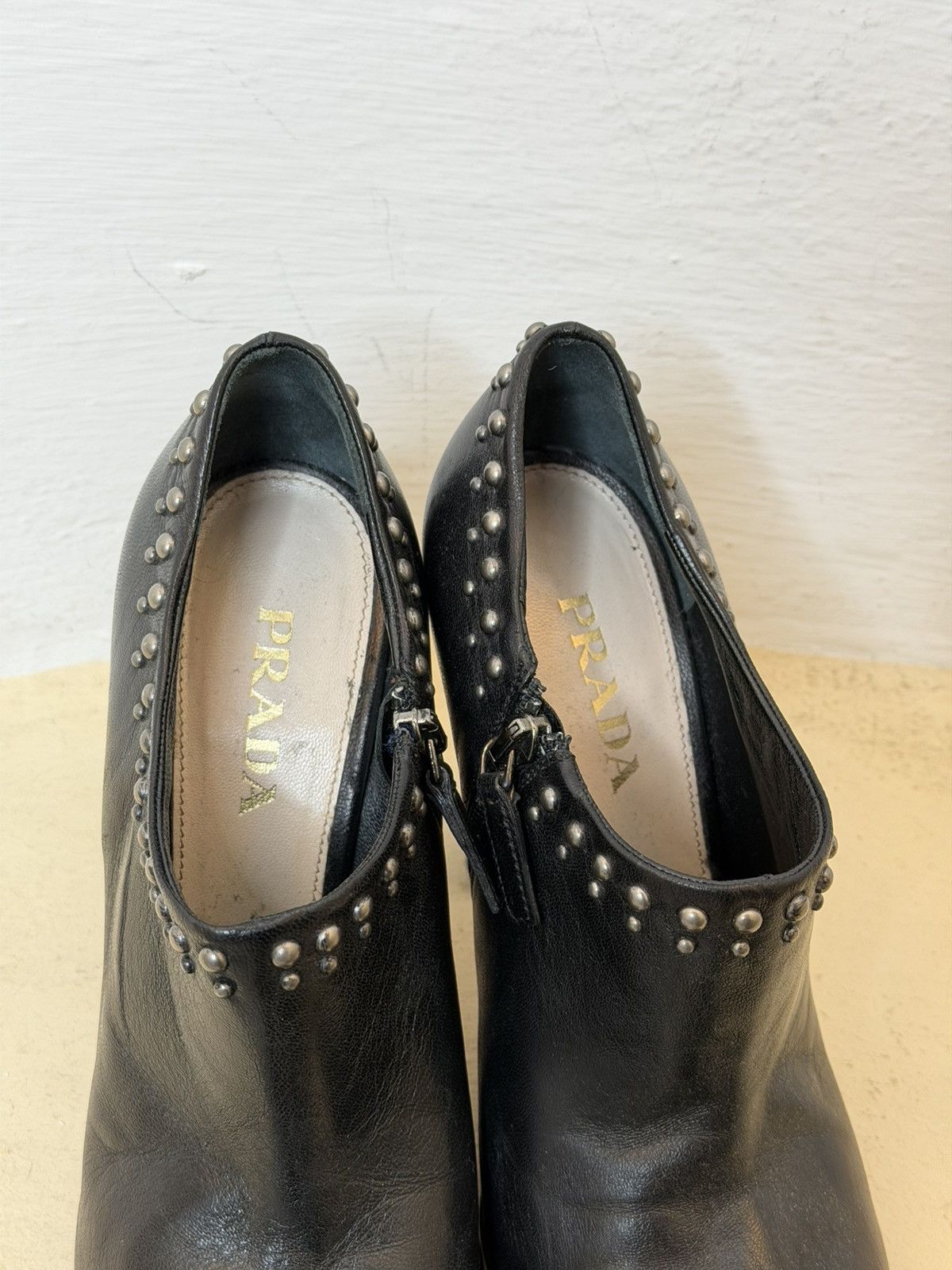 Prada Prada Leather Heels Top Studded Low Ankle Boots Nero Size 37 Size US 7 / IT 37 - 5 Thumbnail