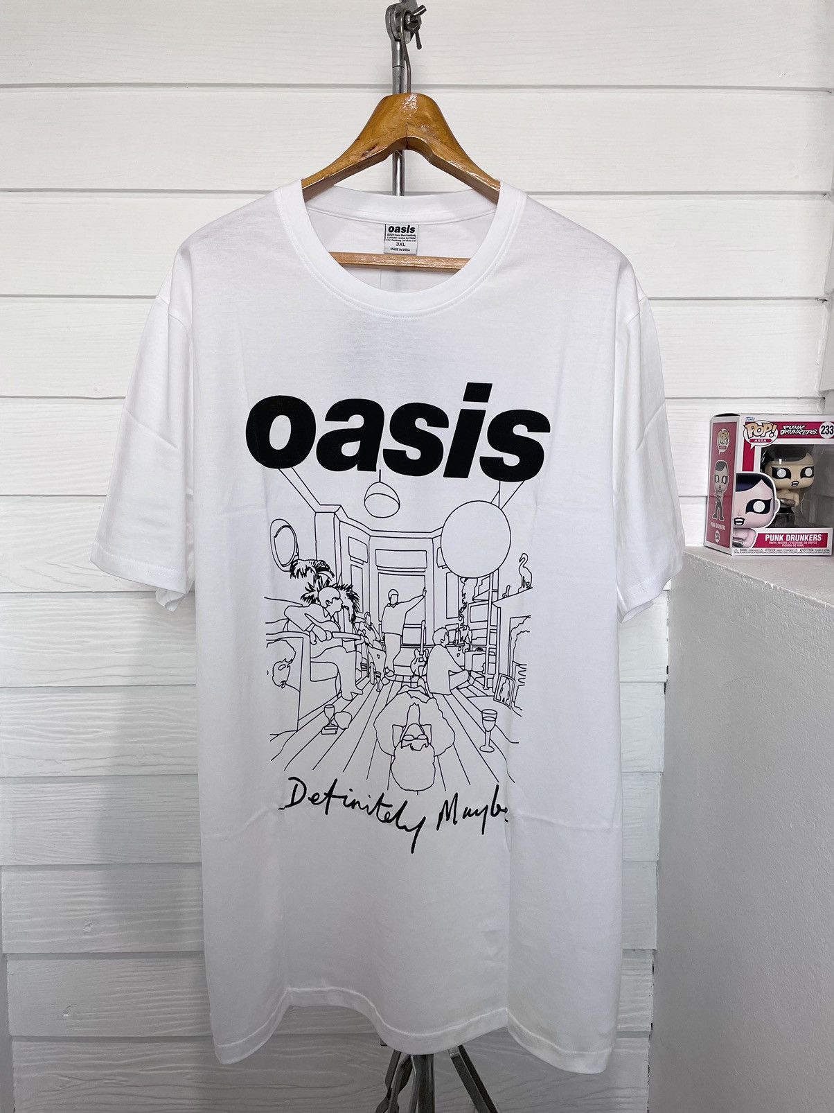 Band Tees OASIS DEFINITELY MAYBE (2025) Size US XXL / EU 58 / 5 - 1 Thumbnail