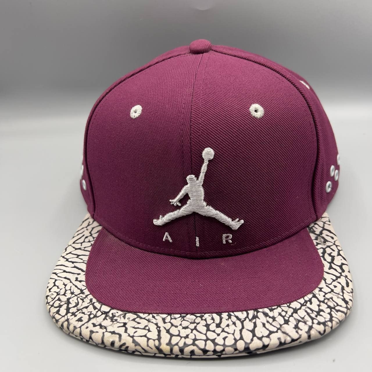 Jordan Brand Air Jordan Hat Men Cement Elephant Jumpman Strap Back Cap Size ONE SIZE - 1 Thumbnail