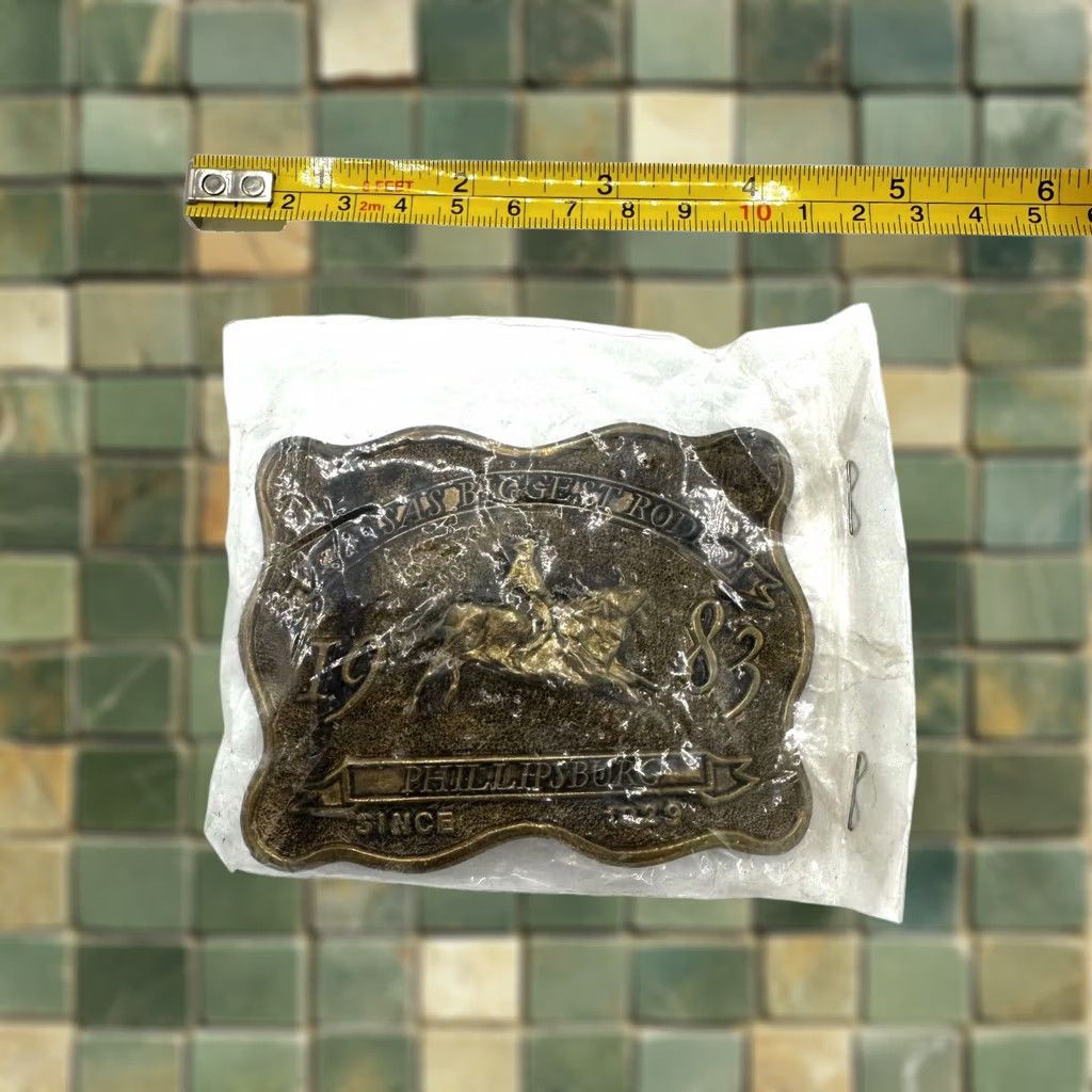 Vintage VINTAGE 1983 Kansas' Biggest Rodeo Belt Buckle 3D Metal Western Buckle Mens Kansas City 3D 330/500 New Size ONE SIZE - 1 Thumbnail