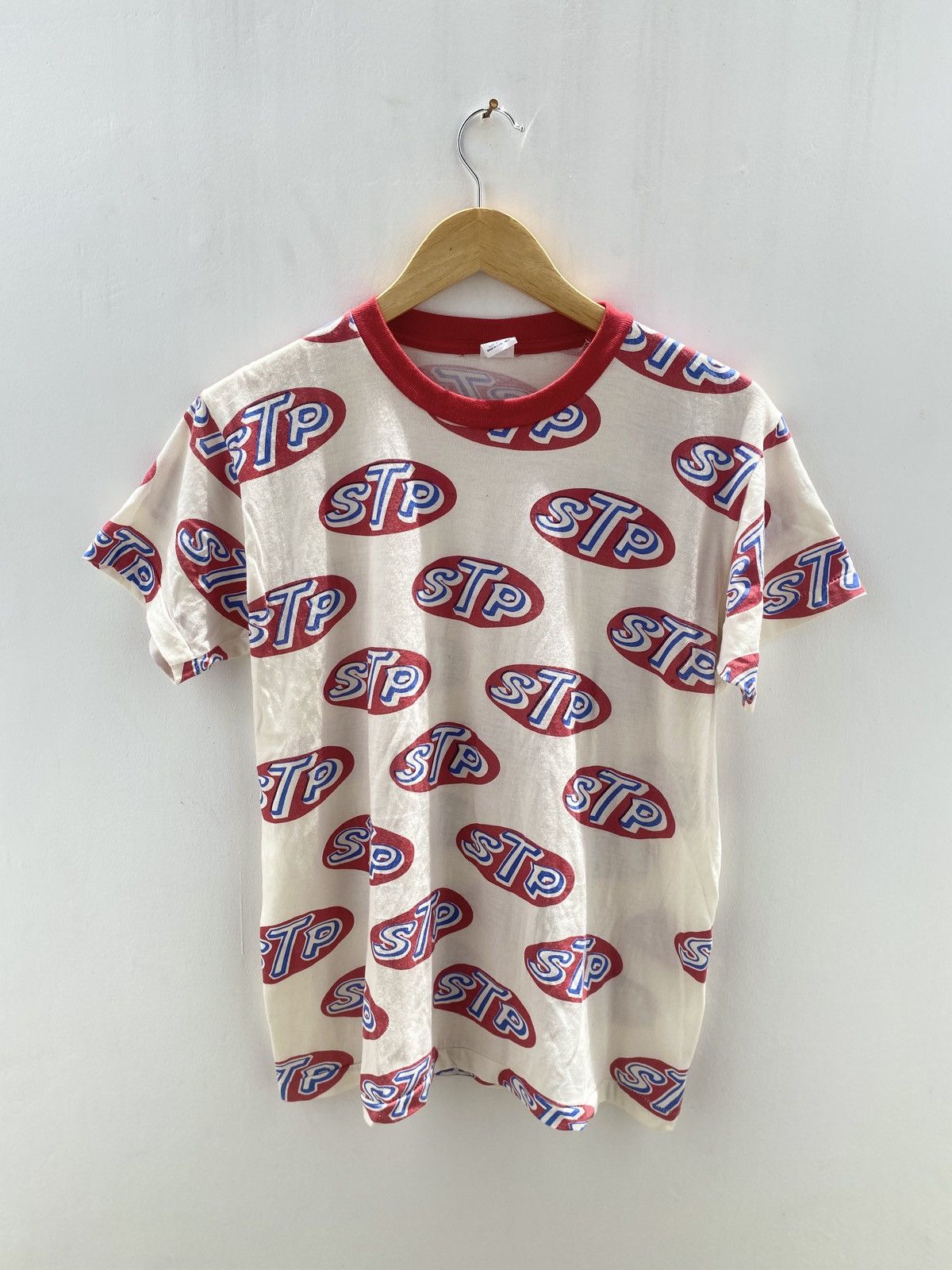 Vintage Vintage 80’s STP AOP Single Stich Tshirt Size US M / EU 48-50 / 2 - 1 Thumbnail