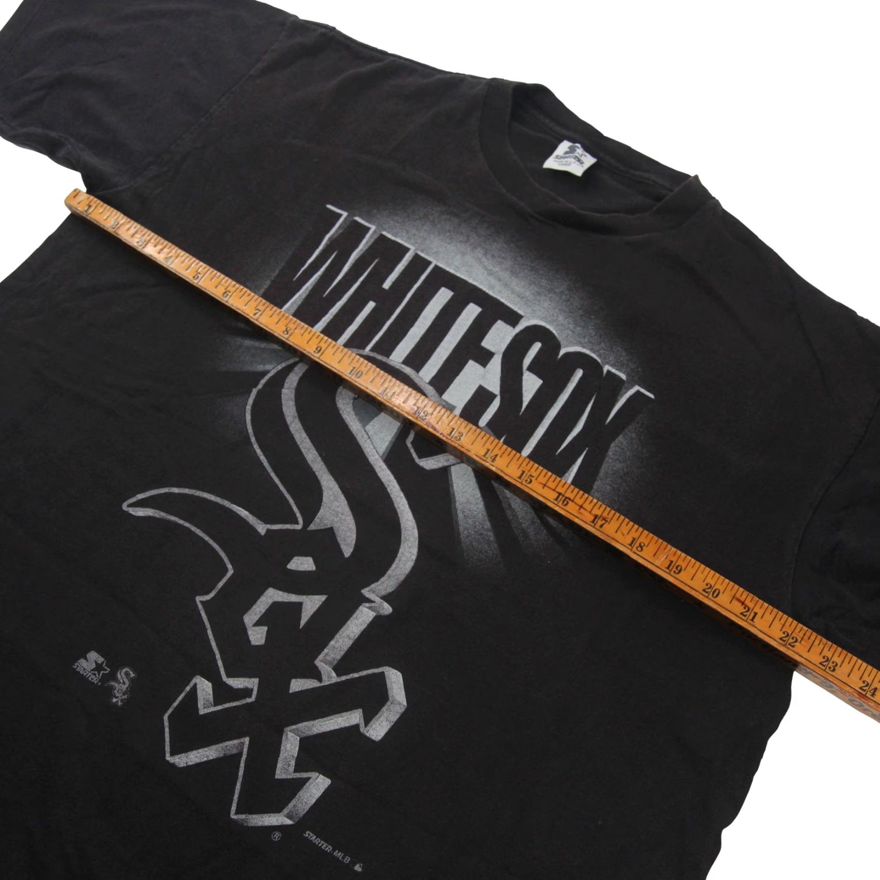 Starter VINTAGE Starter Mens Large White Sox Graphic T Shirt Black Size US L / EU 52-54 / 3 - 5 Thumbnail
