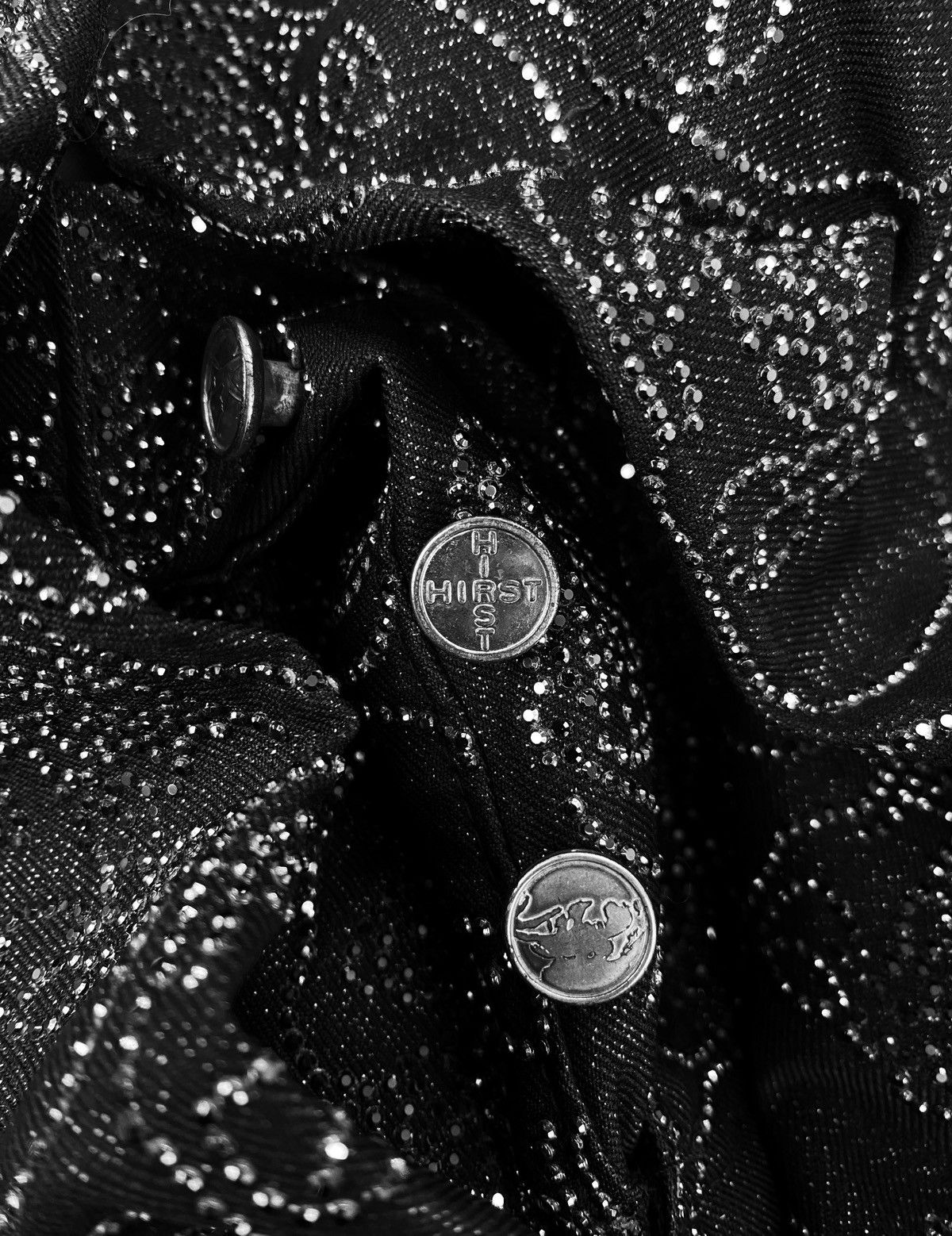 Andy Warhol × Damien Hirst × Levi's 2008 Levi’s 501 Damien Hirst Andy Warhol 1/51 Crystal Jeans Size US 32 / EU 48 - 2 Thumbnail