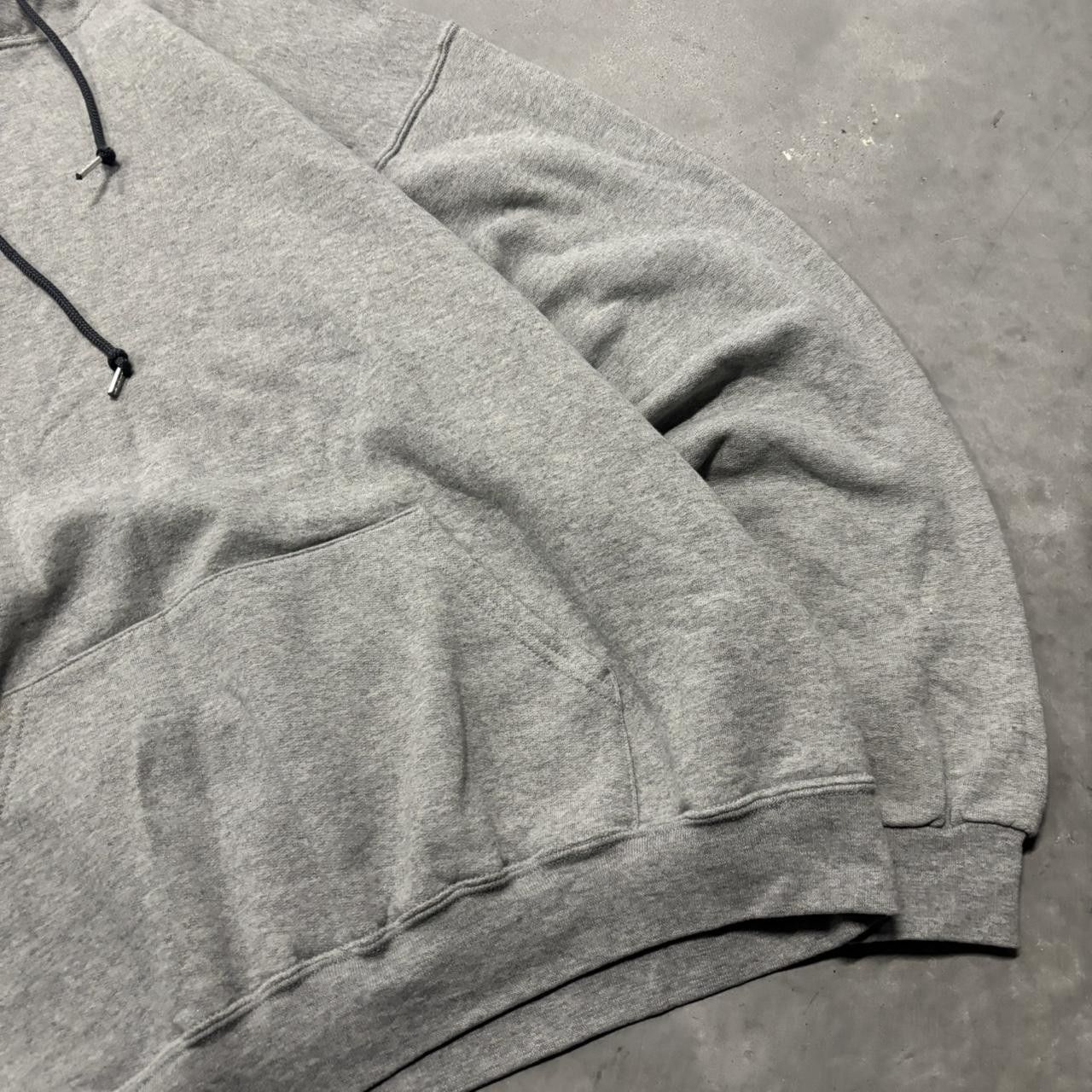 Japanese Brand × Vintage Crazy Vintage Y2K/2000s Light Grey Blank Russell Style Essential Hoodie! Size US XL / EU 56 / 4 - 4 Thumbnail