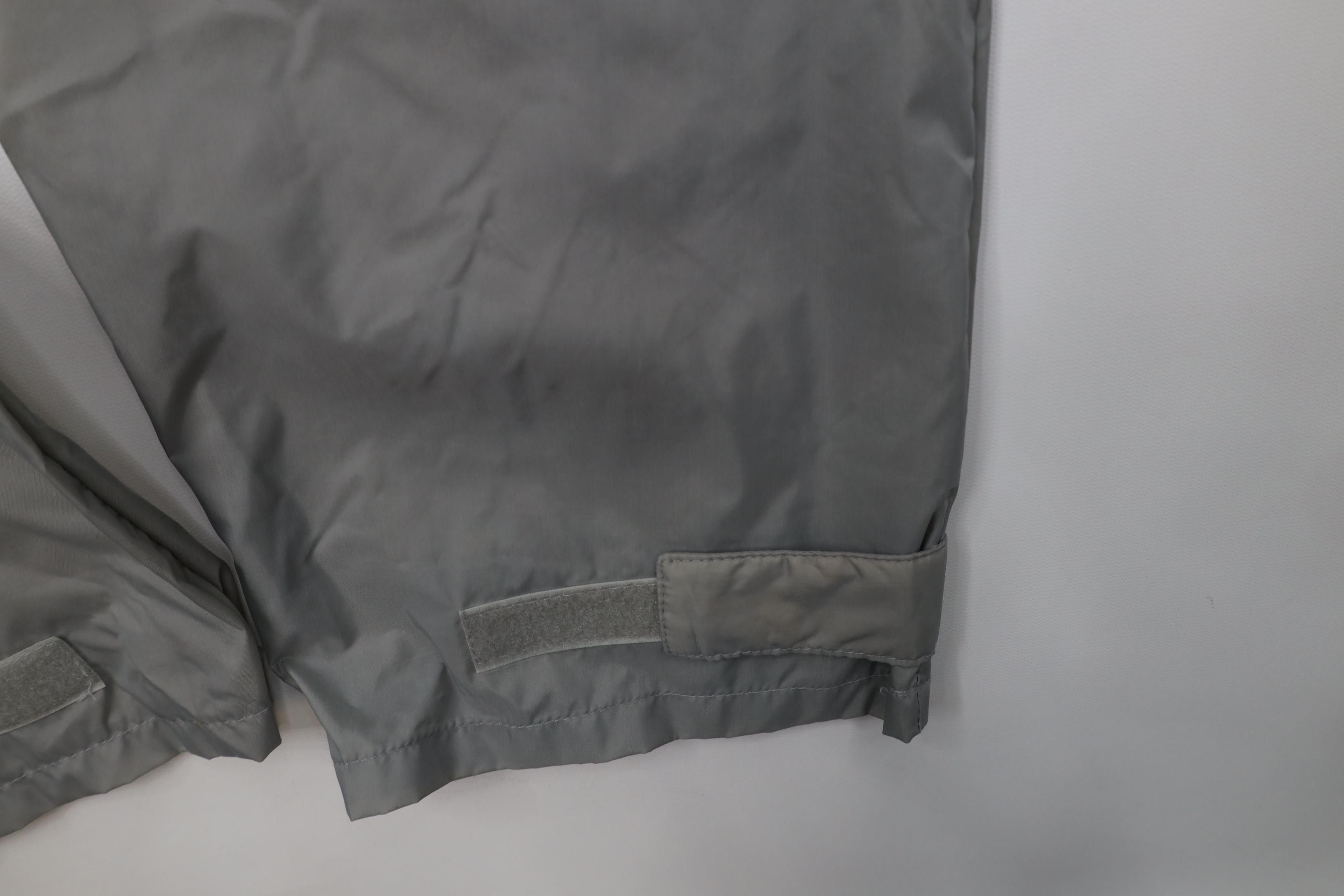 Vintage Vintage 90s Streetwear Wide Leg Windbreaker Rain Pants Gray Size US 34 / EU 50 - 13 Thumbnail