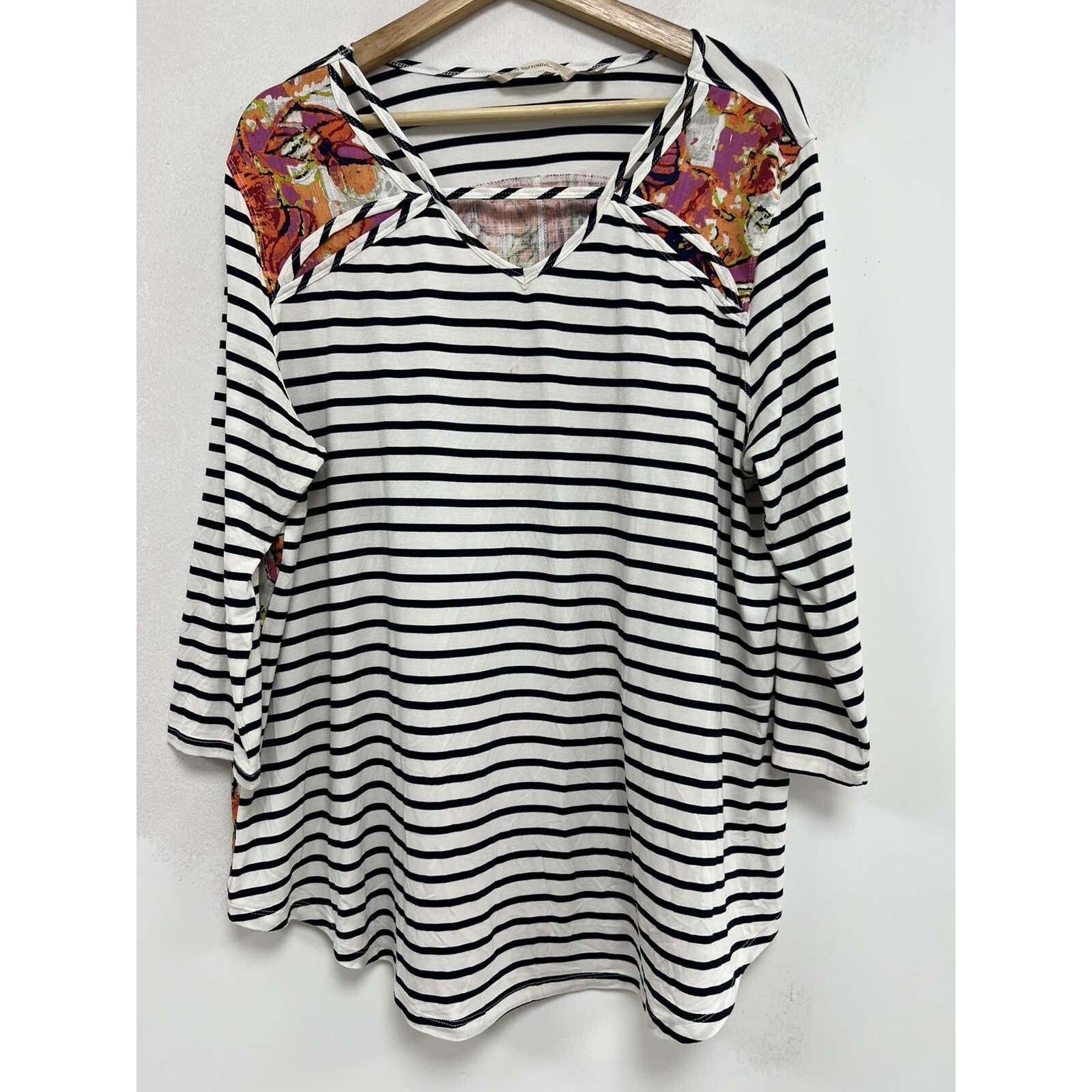 Soft Surroundings Soft Surroundings Striped Front Floral Top Size XL A000003 Size XL / US 12-14 / IT 48-50 - 3 Thumbnail