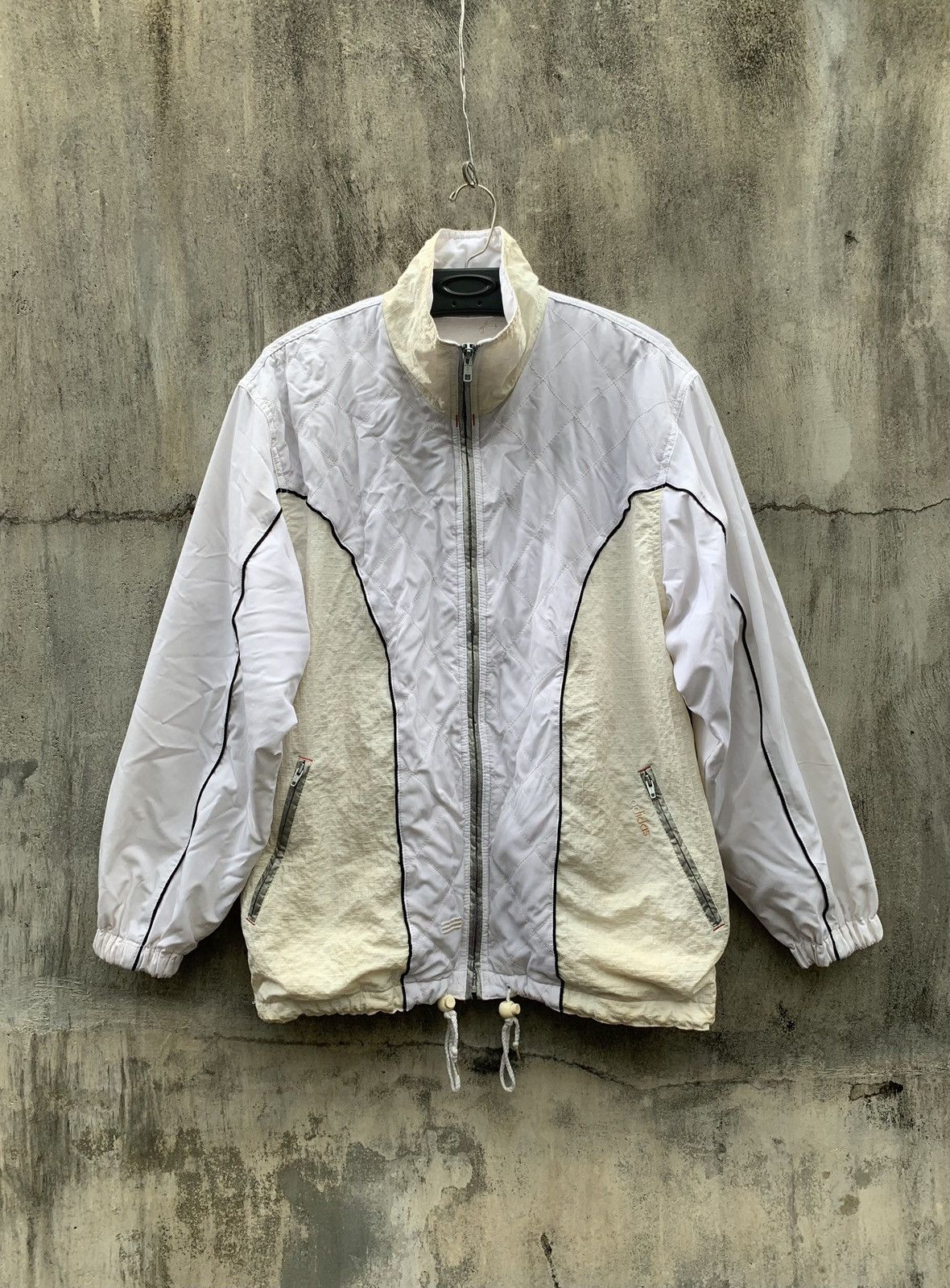 Adidas Vintage Adidas Diagonal Pattern Windbreaker Jacket Size US L / EU 52-54 / 3 - 1 Thumbnail