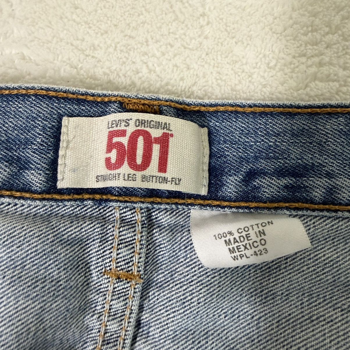 Levi's Vintage Levi’s 501 Button Fly Jeans Size US 34 / EU 50 - 3 Thumbnail