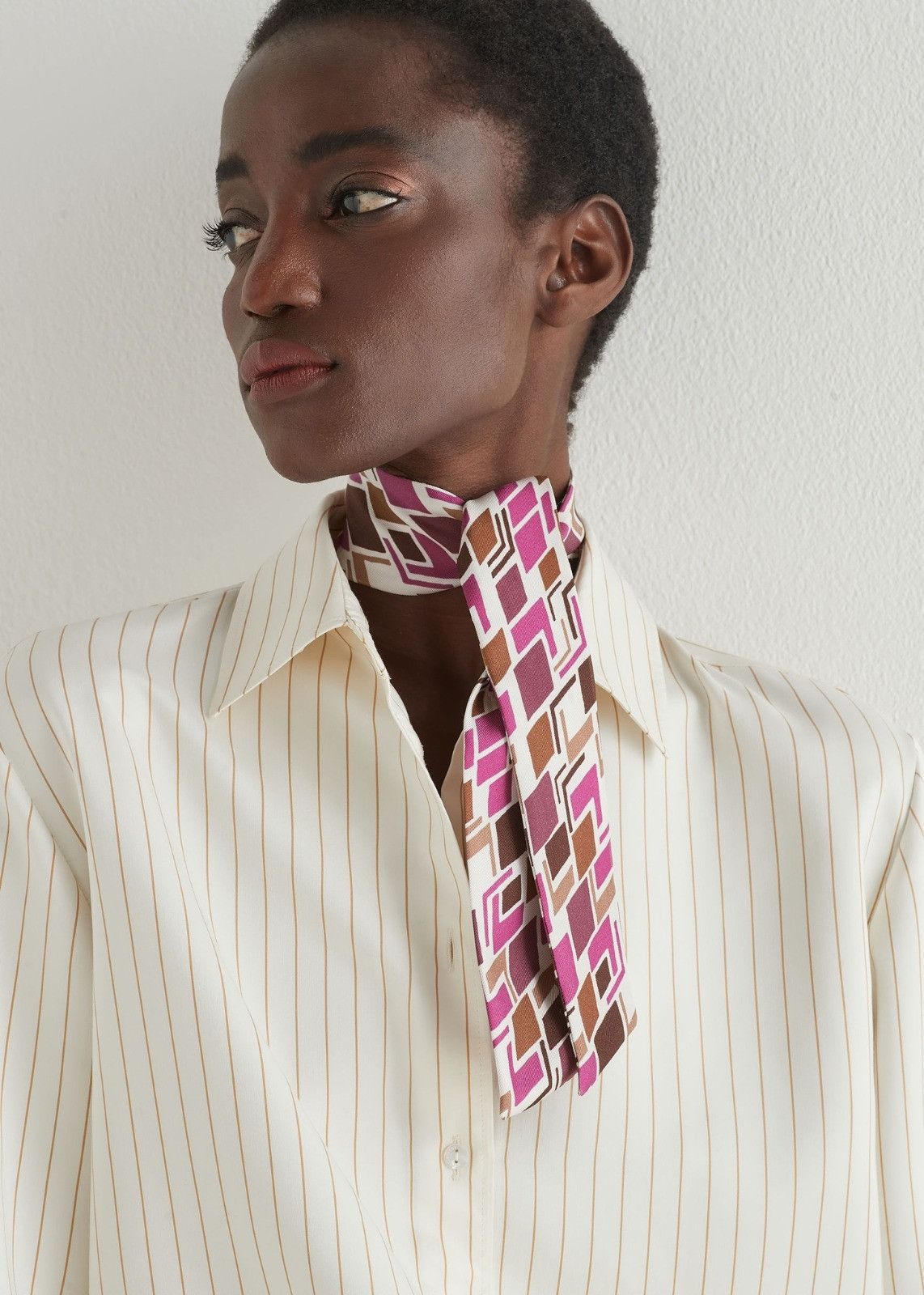Loro Piana o1srvl11e0824 Size: OS / Duomo Neck Scarf in Multicolor Size ONE SIZE - 2 Thumbnail