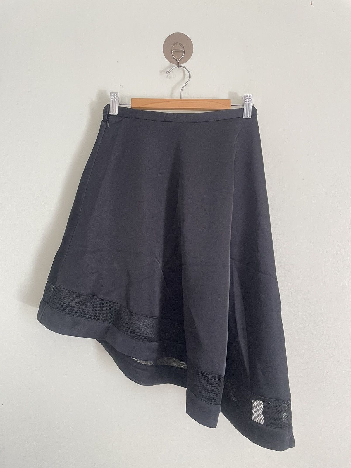 Japanese Brand Aula Aila Mesh Trim Assymetrical Skirt Size 25" / US 0 / IT 36 - 2 Thumbnail