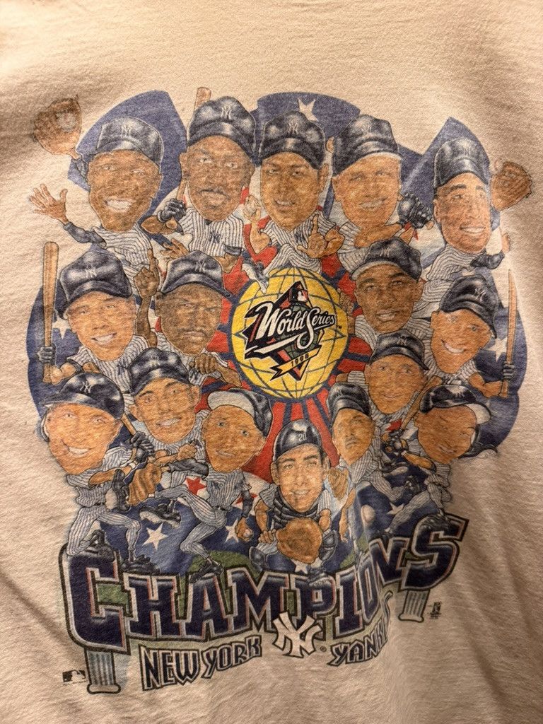 Vintage VINTAGE 1998 NEW YORK YANKEES WORLD SERIES PROMO SHIRT Size US XL / EU 56 / 4 - 2 Thumbnail