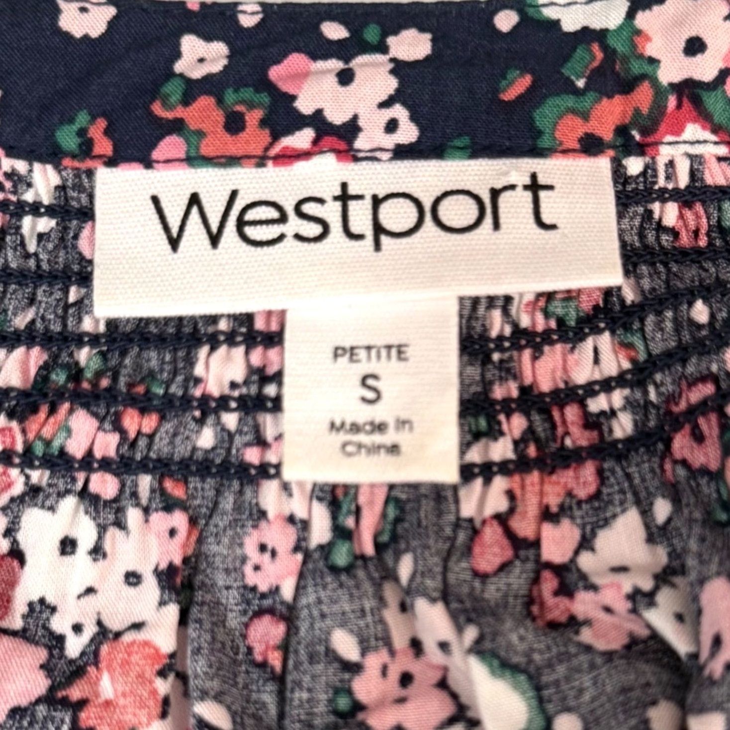Pinko VINTAGE Westport Women Blouse Navy Pink Floral Smocked Tie Cuff Rayon EUC Size S / US 4 / IT 40 - 7 Thumbnail