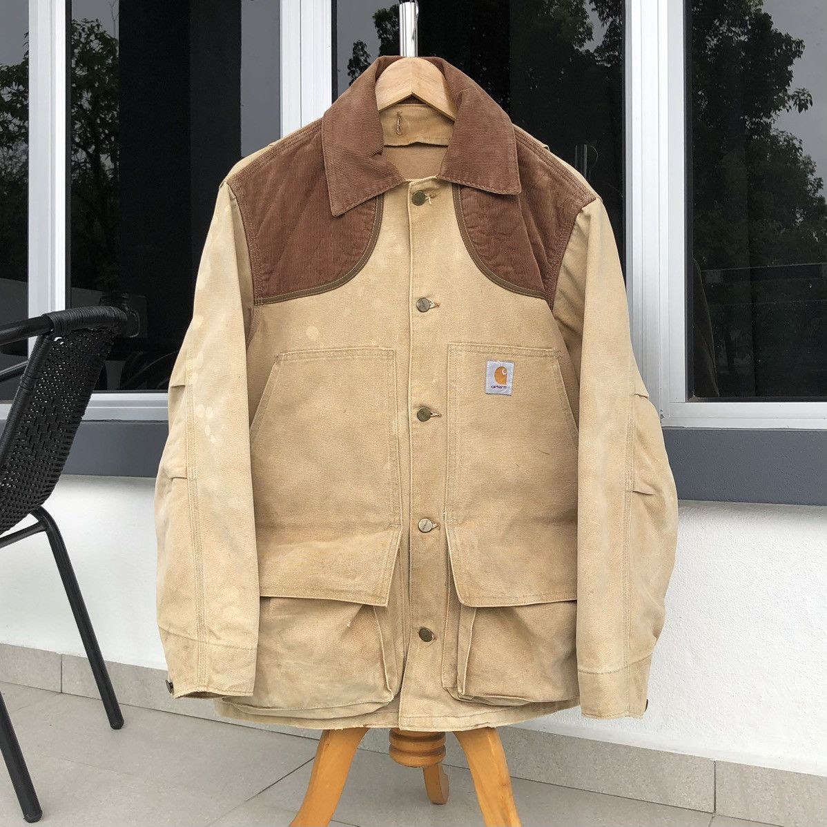 Carhartt VTG THRASHED Carhartt Canvas Hunting Jacket Pouch Corduroy Size US M / EU 48-50 / 2 - 1 Thumbnail