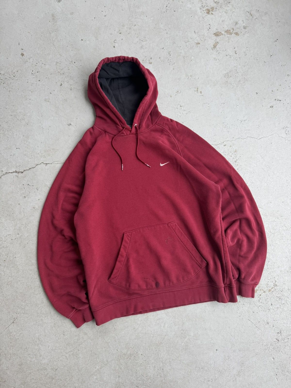 Nike Y2K Nike Left Chest Distressed Hoodie Size US L / EU 52-54 / 3 - 2 Thumbnail