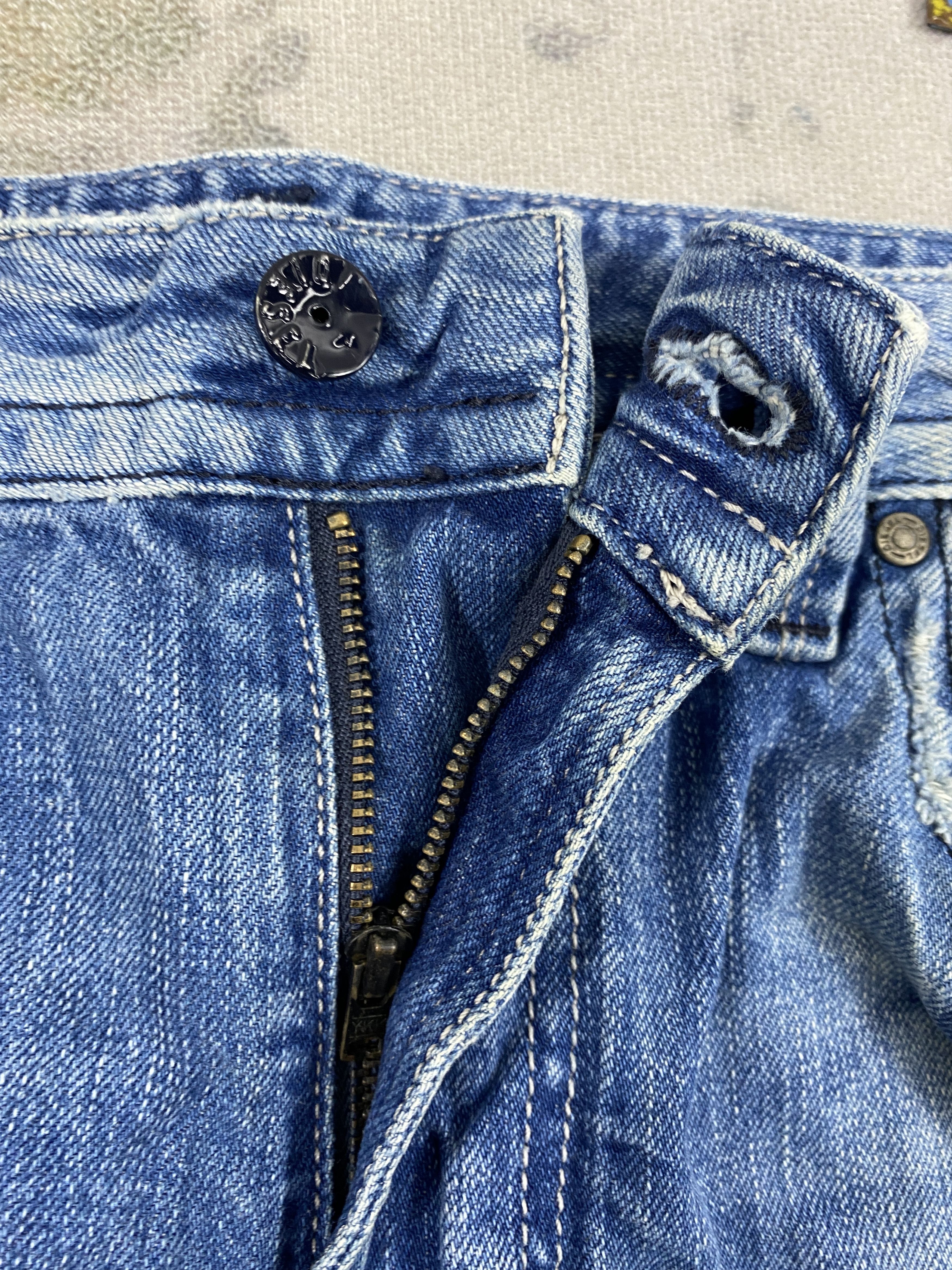 Japanese Brand Faded Blue Vintage Diesel Jeans 33x27 Denim- JN3708 Size US 33 - 7 Thumbnail