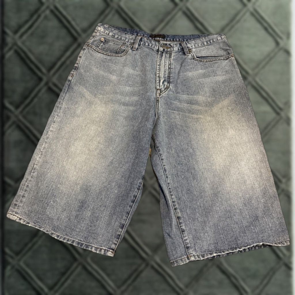 Sean John VINTAGE Sean John Baggy Denim Bermuda Shorts 38 Men Blue Jeans Short Mens 90s Y2K Denim Size US 38 / EU 54 - 1 Thumbnail