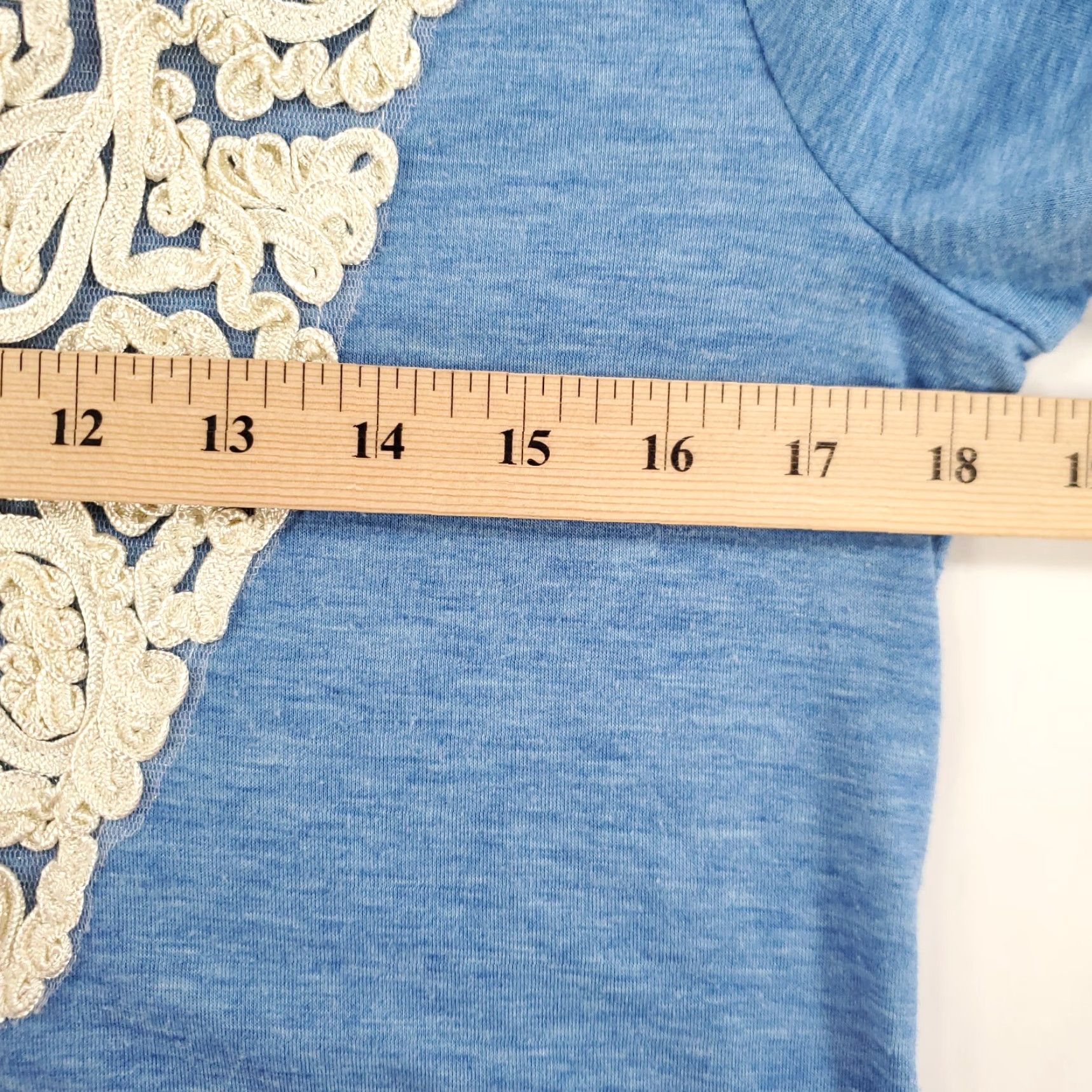 Vintage Ali Miles Tunic Womens Small Blue Lace Accent Neck Chiffon Hem Blouse Top Size S / US 4 / IT 40 - 6 Thumbnail