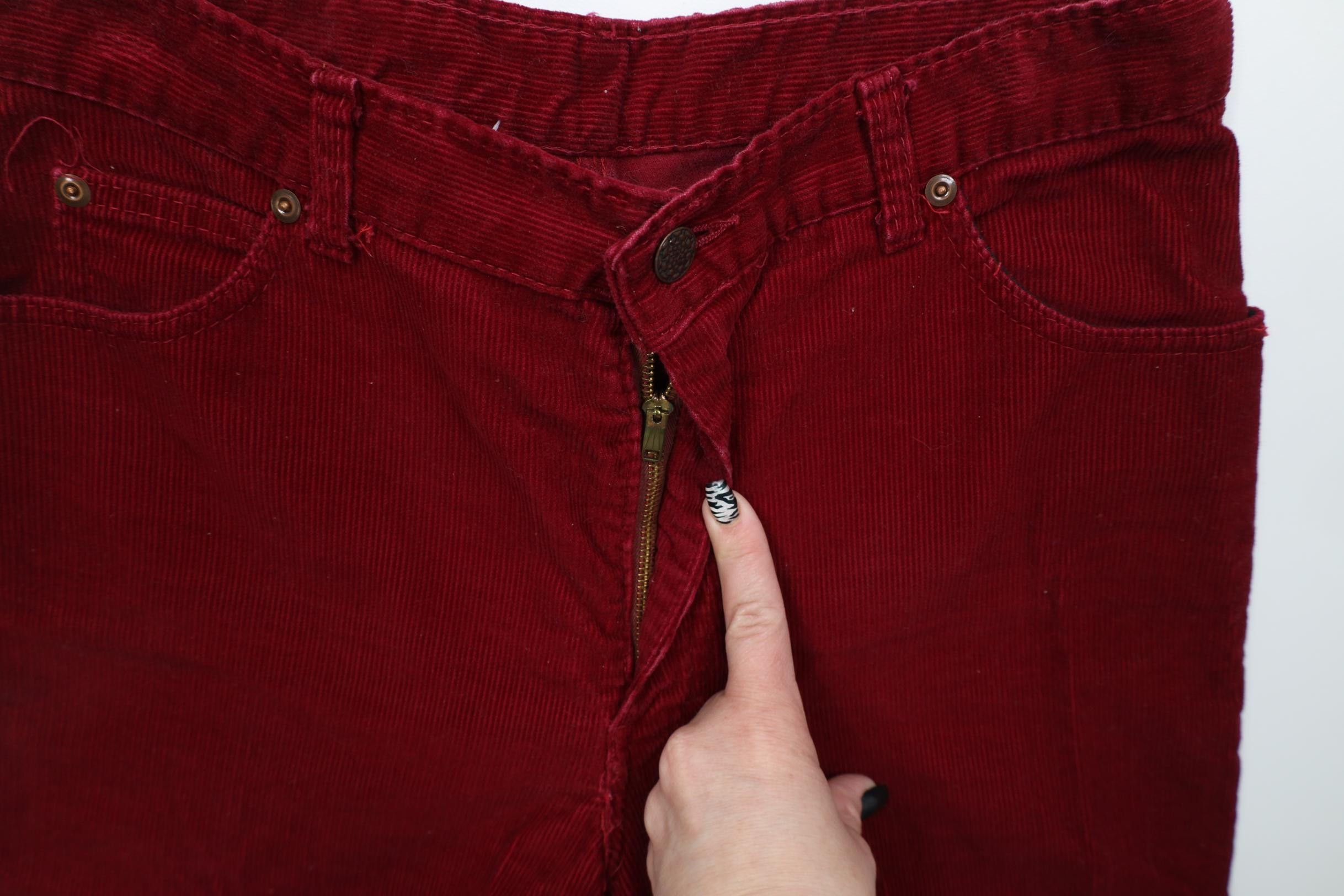 Vintage Vintage 70s 80s Streetwear Corduroy Chino Pants Red USA Size 34" / US 12 / IT 48 - 7 Thumbnail