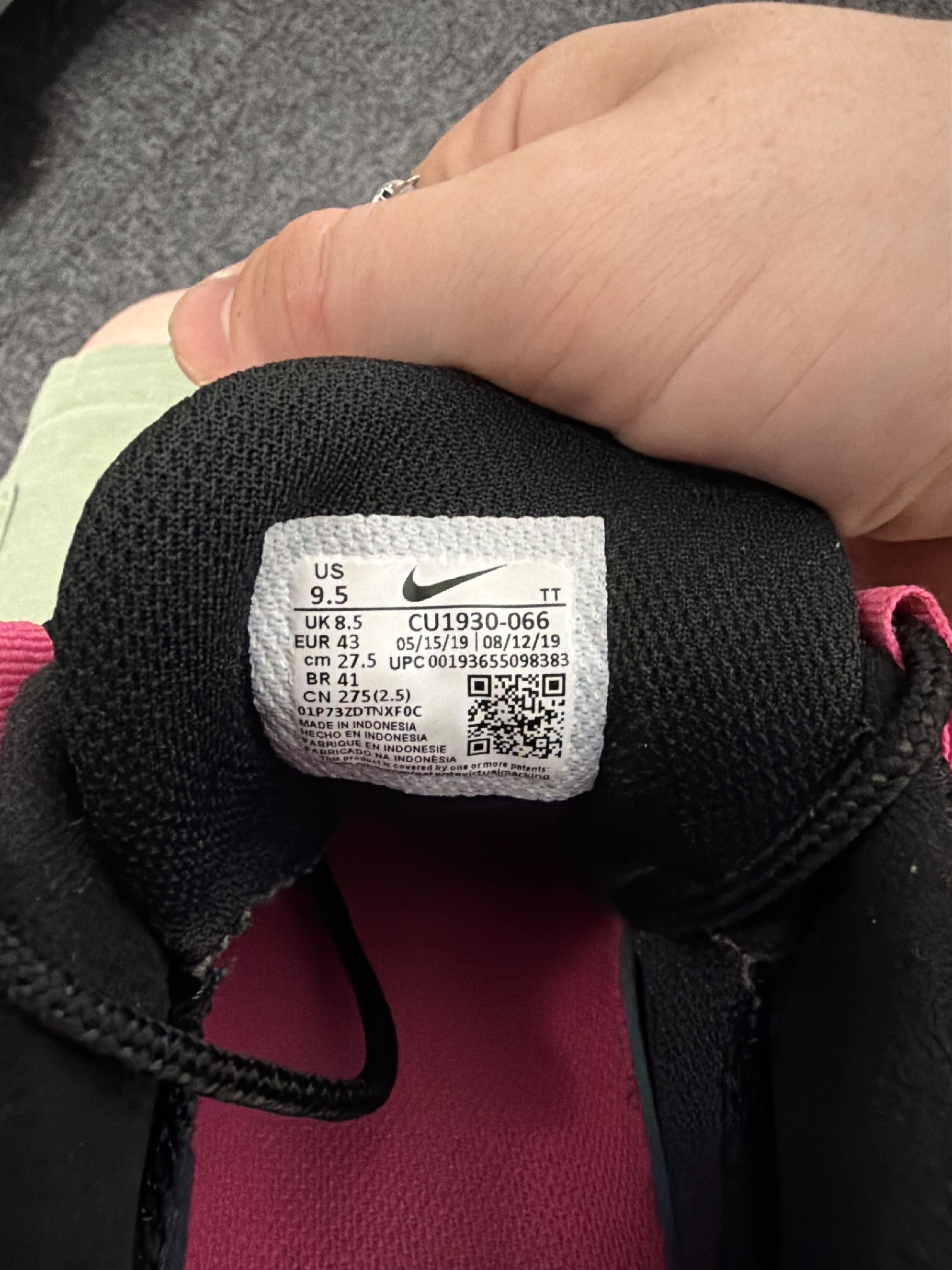 Nike Nike Air Max 95 Black Pink Blast - Size US 9.5 / EU 43 Size US 9.5 / EU 42-43 - 7 Thumbnail