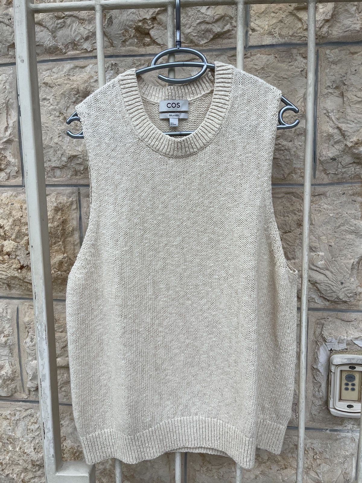 Cos COS KNIT TANK TOP / VEST Size US L / EU 52-54 / 3 - 1 Thumbnail
