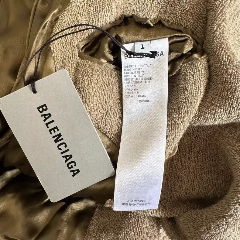 Balenciaga Balenciaga FW22 The Lost Tape Show Look. 47 Camel Old Destr Size US S / EU 44-46 / 1 - 7 Thumbnail