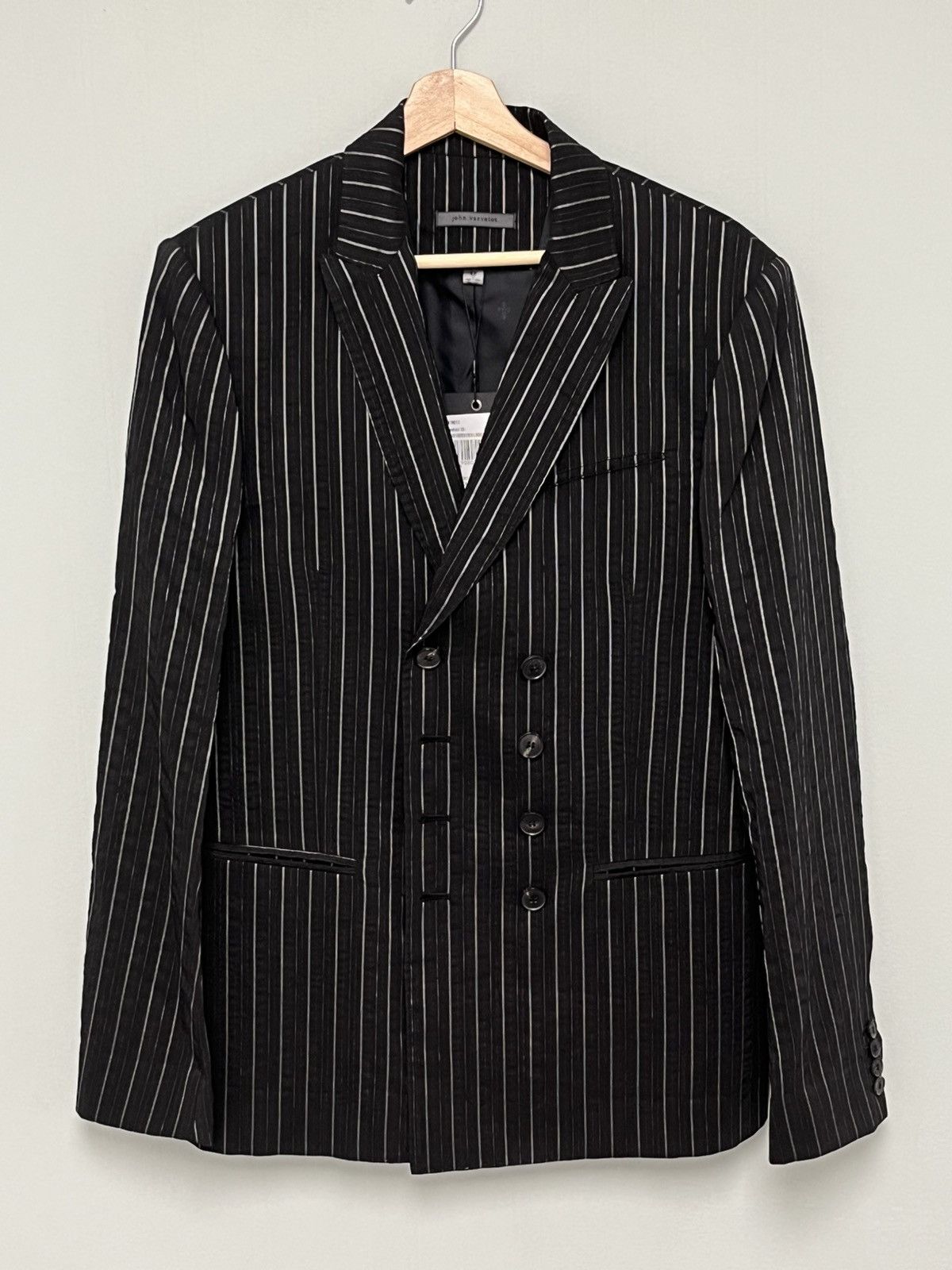John Varvatos Double breasted peak lapel jacket. Size EU 48 Size US M / EU 48-50 / 2 - 9 Thumbnail