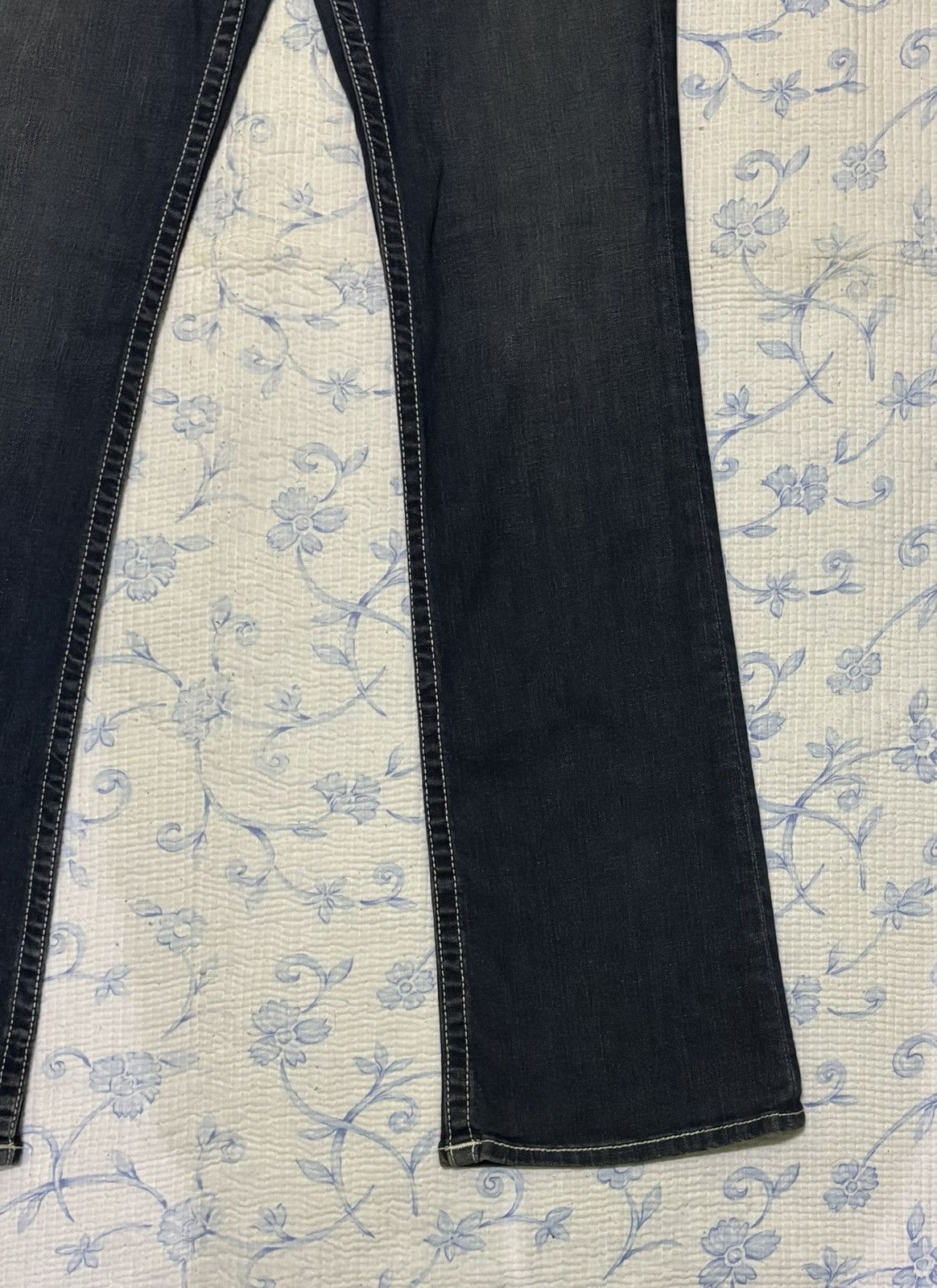 True Religion American True Religion Flared Denim Size US 31 - 8 Thumbnail