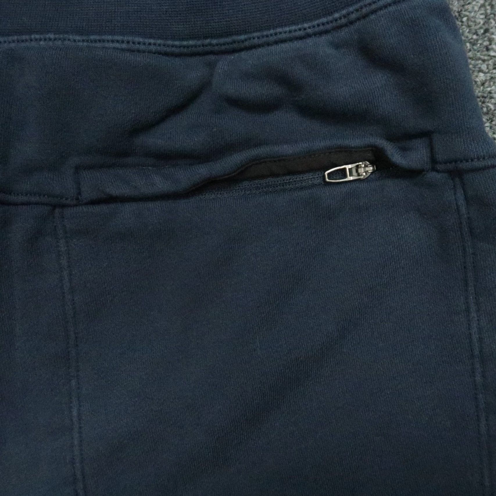 Lululemon Lululemon Shorts Mens Small Blue Relaxed Drawstring Pockets Training 9 in Inseam Regular Athletic Casual Travel Activewear Gym CrossFit Running Yoga Size US 29 - 4 Thumbnail