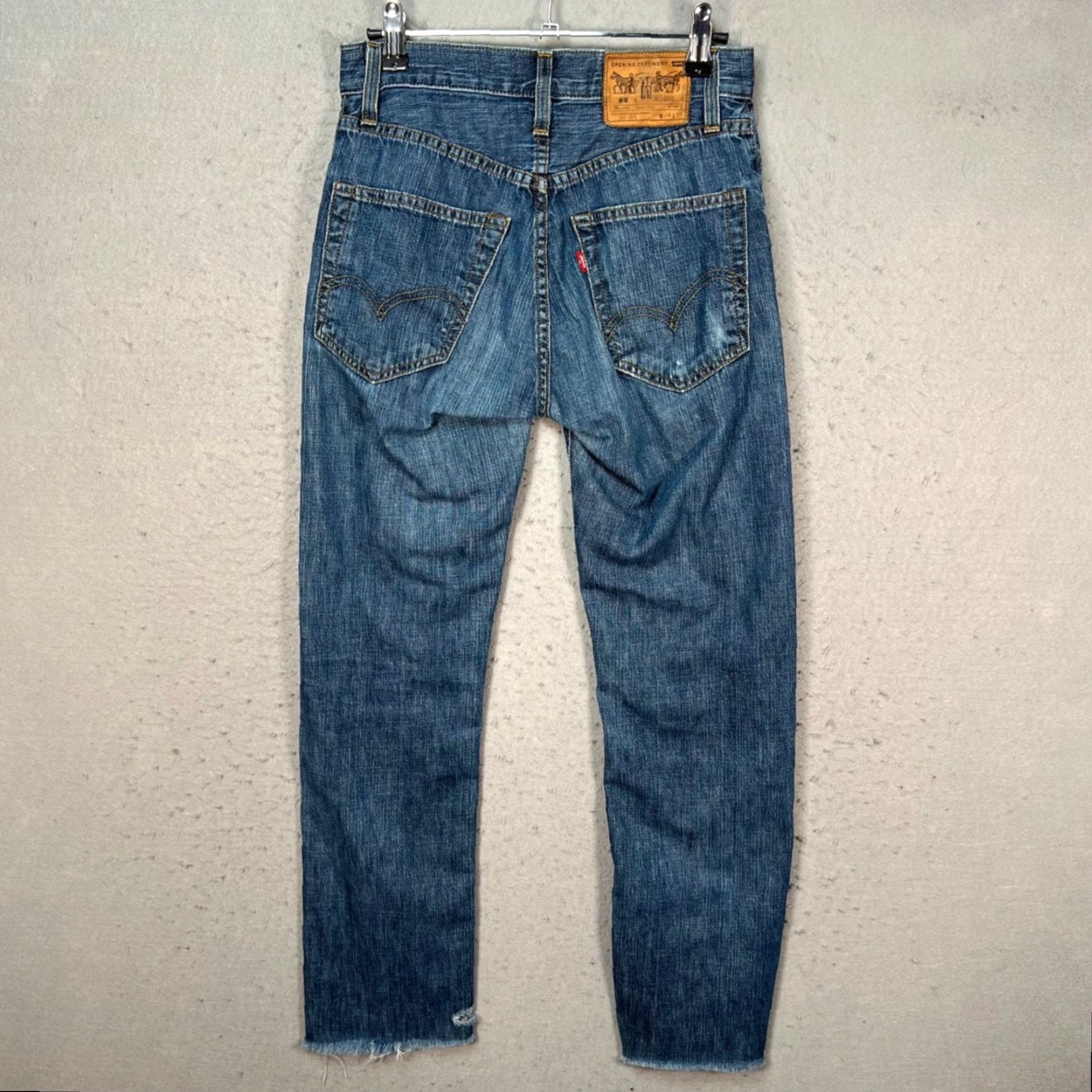 Levi's Levis Jeans Distressed 26 x 32 Womens 100% Cotton Denim Straight 5-Pocket Blue Size 26" / US 2 / IT 38 - 2 Thumbnail