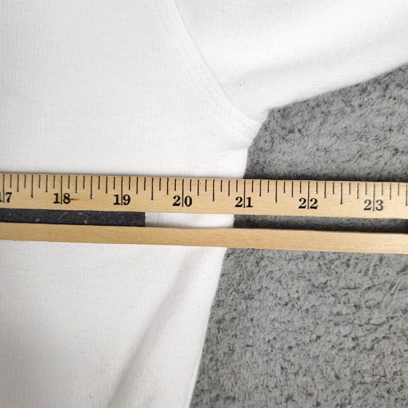 Champion Mens Small White Champion Casual Pullover Sweatshirt Size US S / EU 44-46 / 1 - 7 Thumbnail