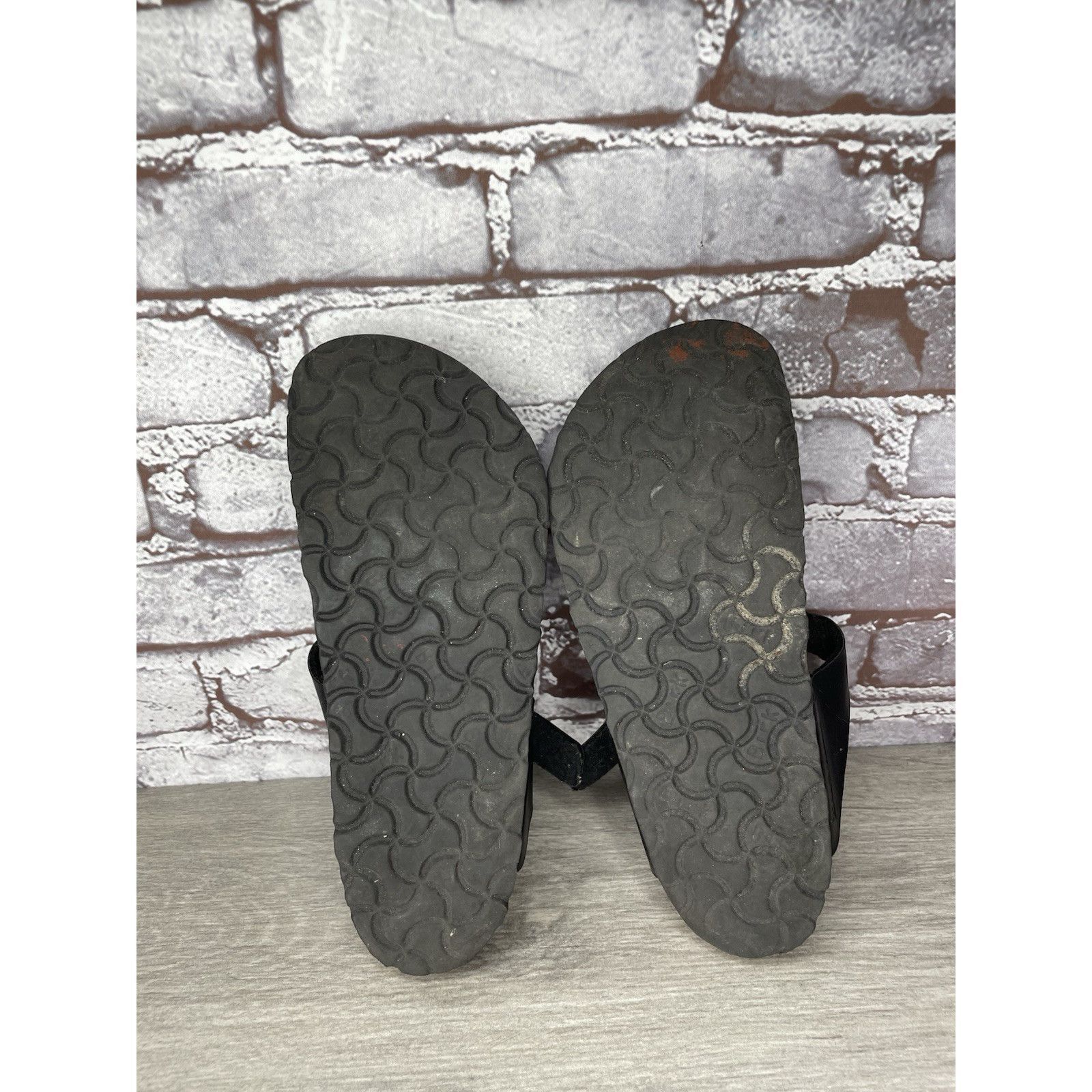 Birkenstock Birkenstock Gizeh Black Leather Thong Cork Strap Sandals Wom Size US 6 / IT 36 - 17 Thumbnail