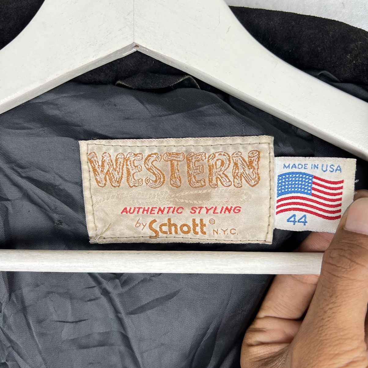 Schott 🔥 VINTAGE SCHOTT WESTERN SUEDE LEATHER JACKET MADE IN USA Size US L / EU 52-54 / 3 - 9 Thumbnail