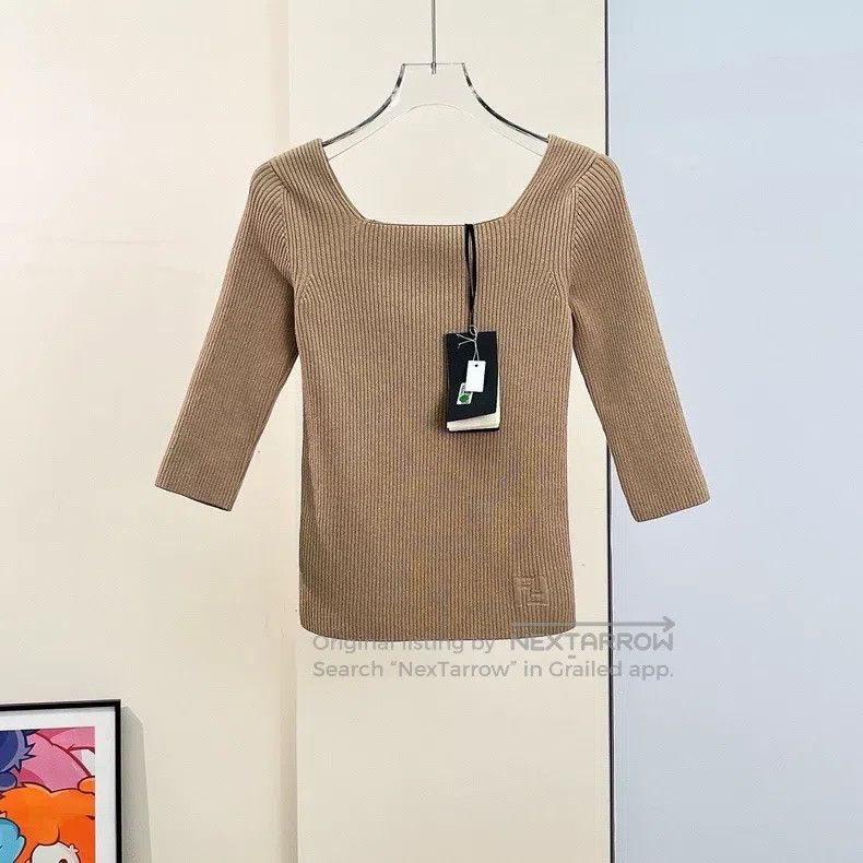 Fendi Fendi Khaki Knitted Top Size XXS / US 00 / IT 34 - 1 Thumbnail