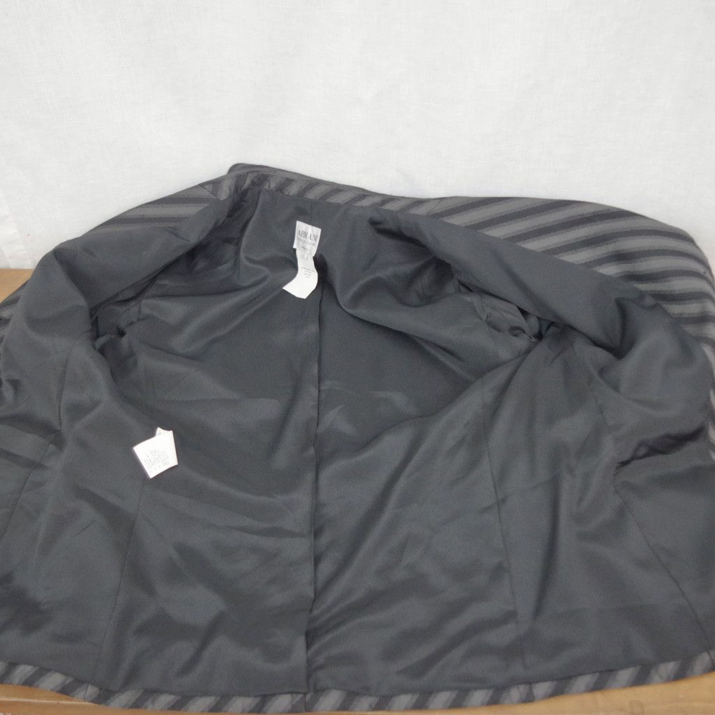 Armani Collezioni Armani Collezioni Vertical Stripe Ladies' Blazer Size 10 Size L / US 10 / IT 46 - 5 Thumbnail