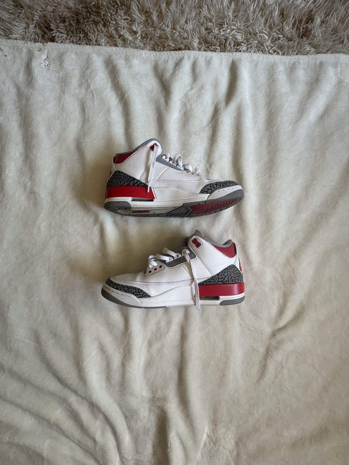 Jordan Brand Jordan 3 “Fire Red” 2022 Size US 10.5 / EU 43-44 - 2 Thumbnail