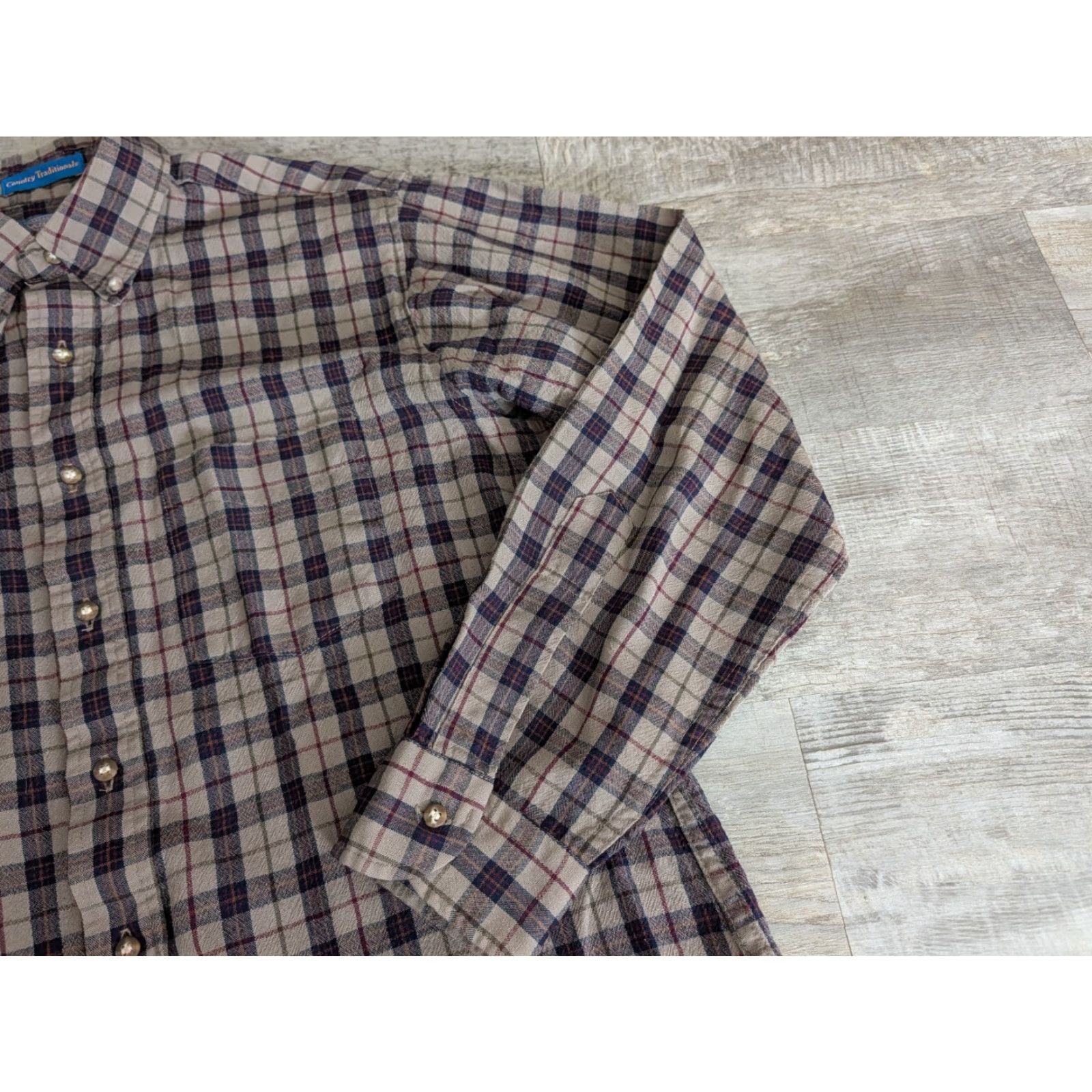Pendleton VINTAGE Pendleton Wool Plaid Flannel Button-Up Shirt L Tan/Green/Red/Orange USA Outdoor Mens 80s Size US L / EU 52-54 / 3 - 2 Thumbnail