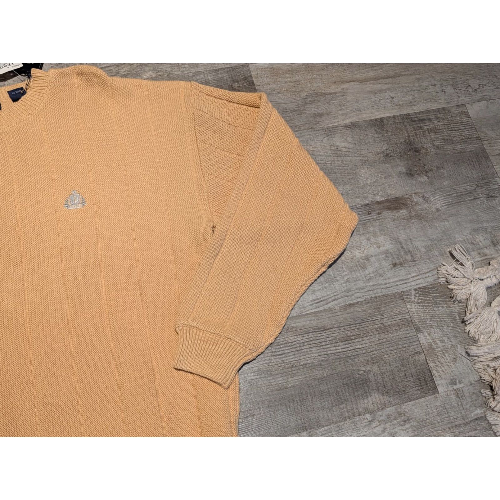 Izod VINTAGE Izod Mens Sweater Crested Crew Size Medium NEW Size US M / EU 48-50 / 2 - 3 Thumbnail
