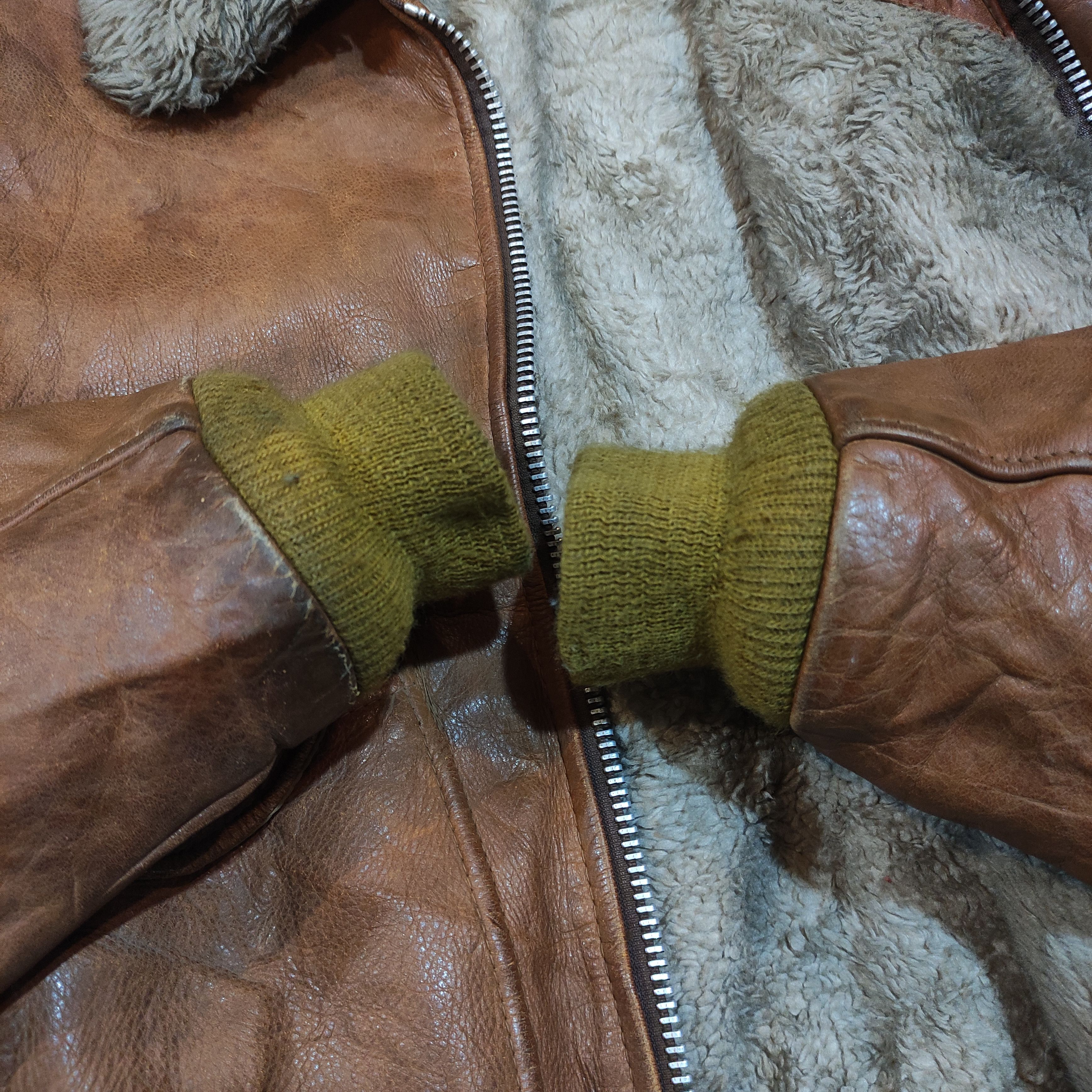 Schott Vintage Schott Leather Bomber 80s Size US M / EU 48-50 / 2 - 13 Thumbnail