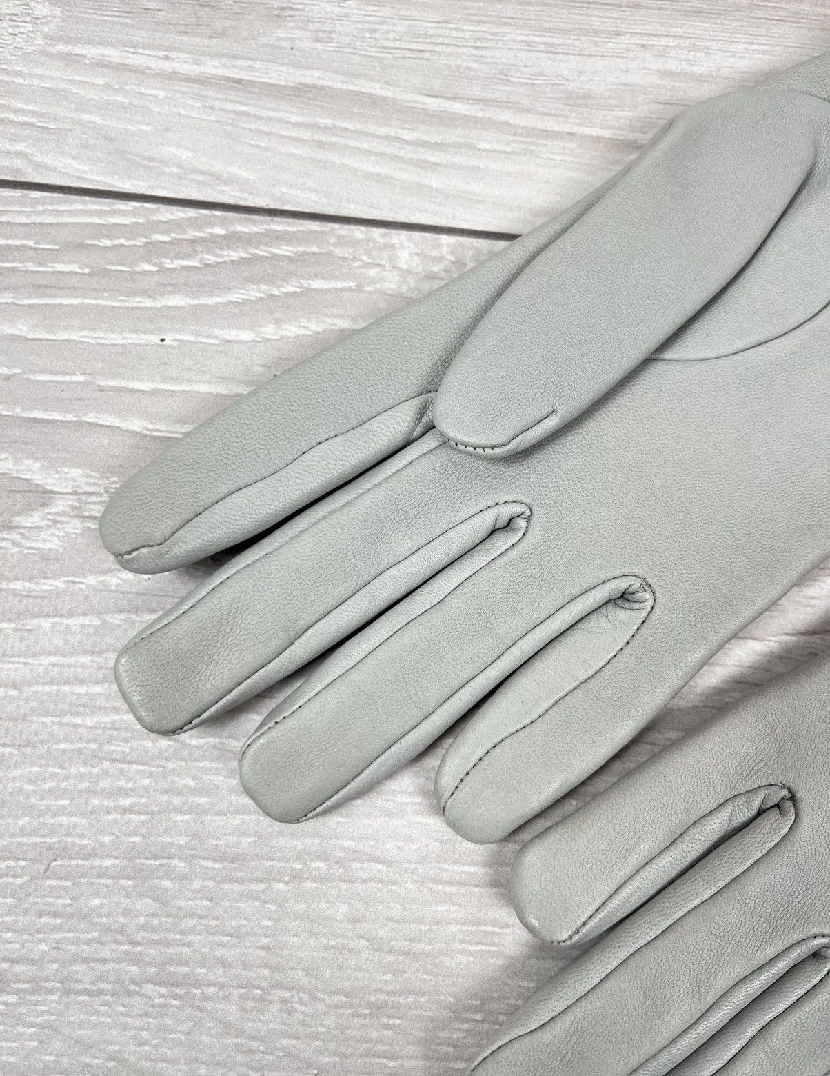 Chanel Chanel Luxury Grey Leather Lambskin Silk Lining Logo Gloves Size ONE SIZE - 11 Thumbnail