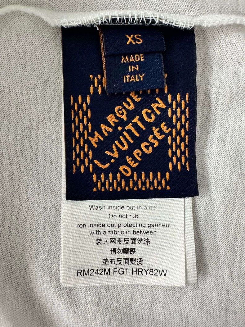 Louis Vuitton Louis Vuitton Letter printed short sleeve Size US XS / EU 42 / 0 - 6 Thumbnail