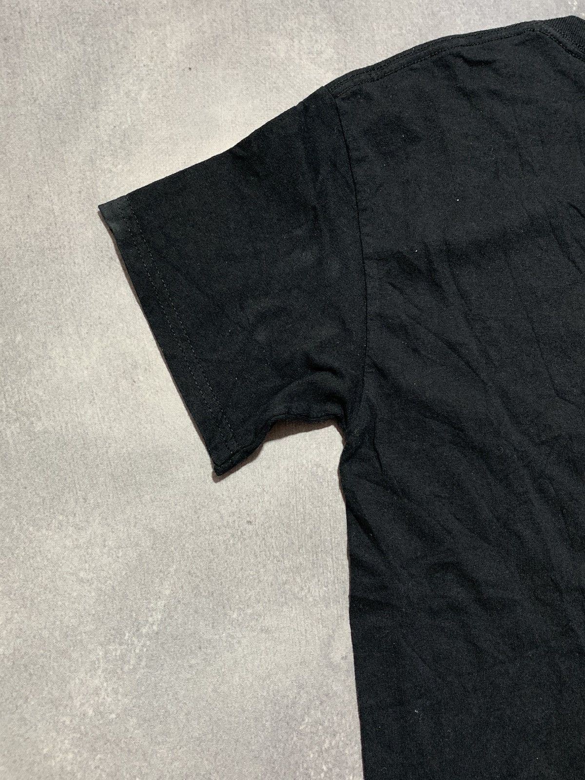 Band Tees Vintage Y2K Black Magic tee big logo style streetwear size M Size US M / EU 48-50 / 2 - 7 Thumbnail