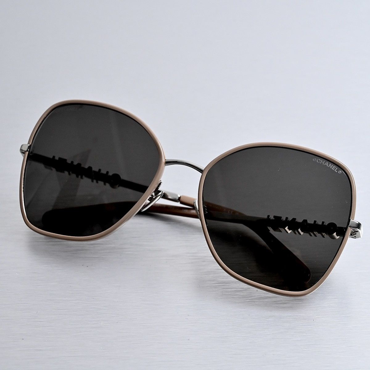 Chanel CHANEL 0CH4283 SUNGLASSES Size ONE SIZE - 6 Thumbnail