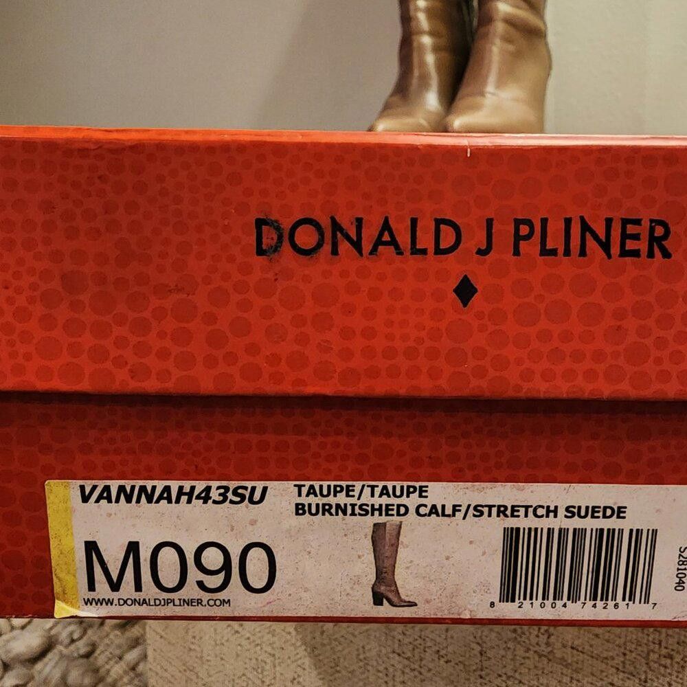 Donald Pliner Donald Pliner Vannah Burnished Calf/Stretch Tall Dress Boot Size US 8.5 / IT 38.5 - 6 Thumbnail