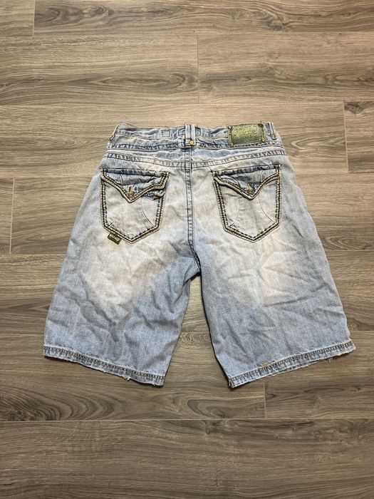 Akademiks hot sale jean shorts