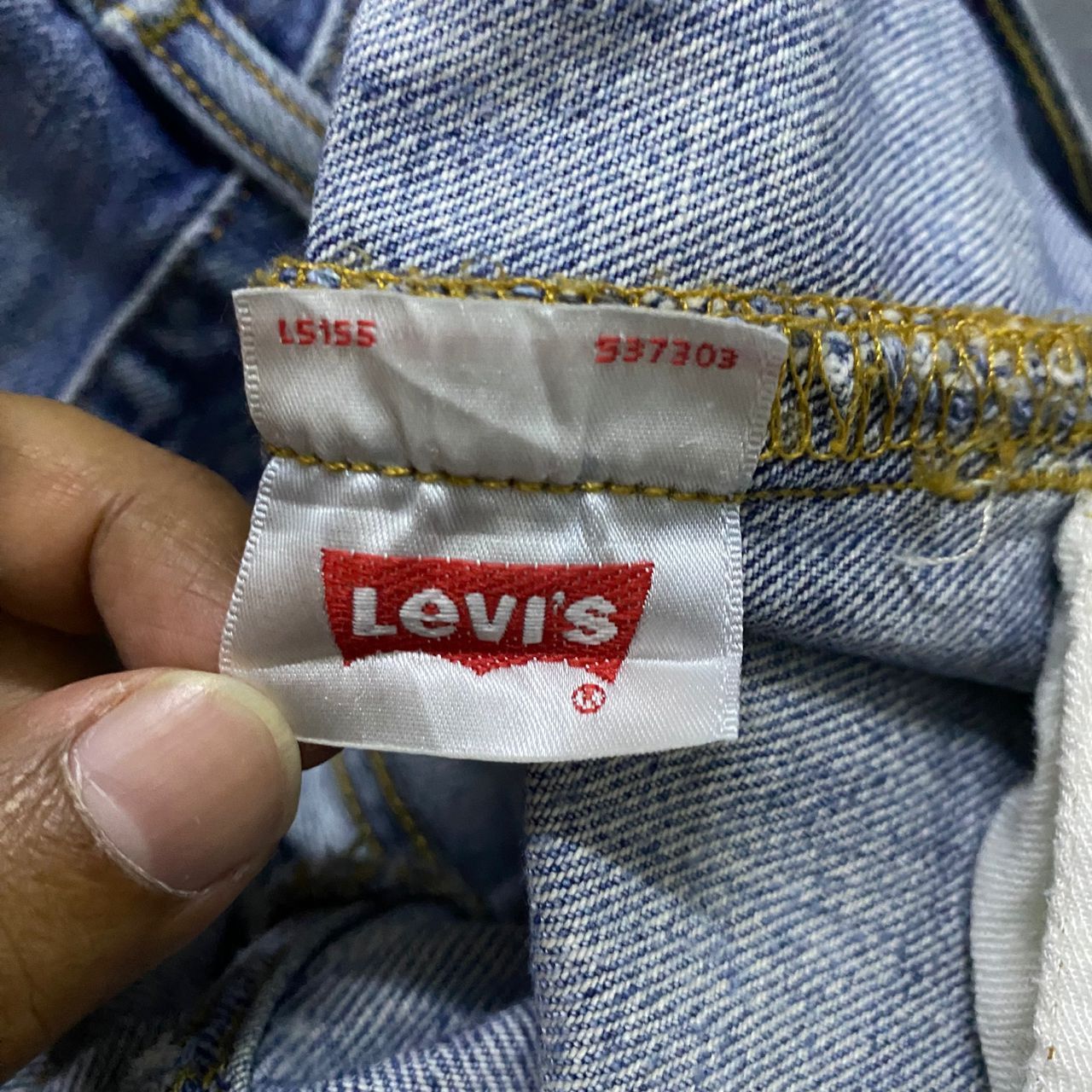 Levi's Vintage Levis 501 Distressed denim Kurt Cobain Style Size US 39 - 14 Thumbnail