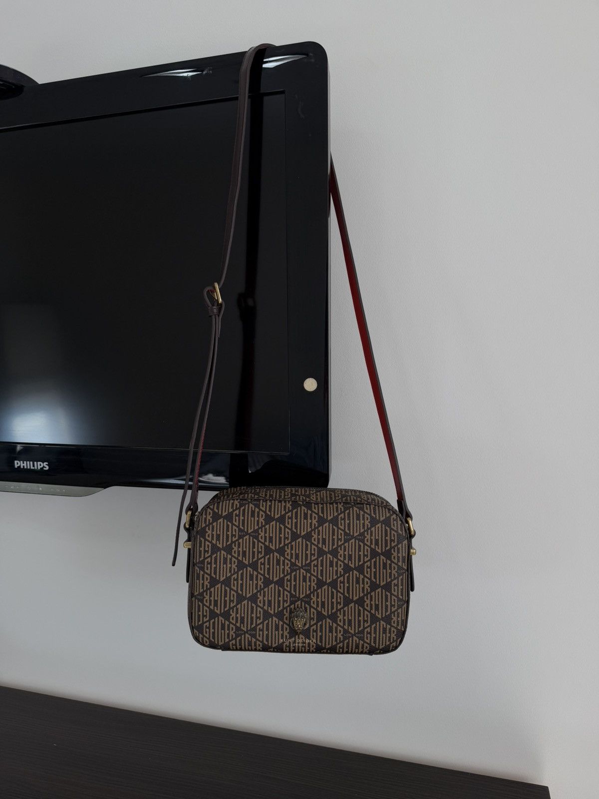 Kurt Geiger Kurt Geiger crossbody monogram bag Size ONE SIZE - 14 Thumbnail