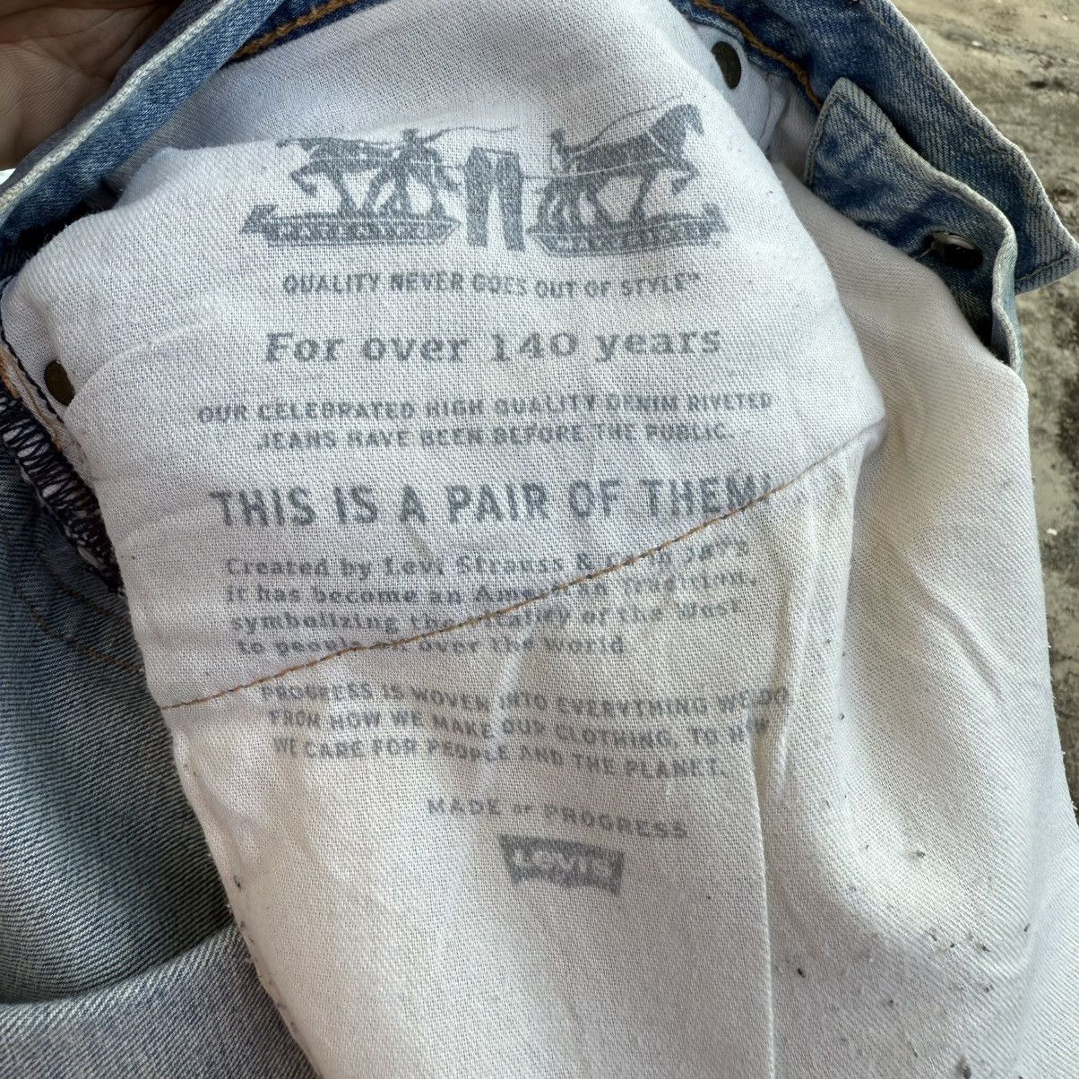 Levi's Vintage Clothing VINTAGE LEVI’S 505 WHITE OAK FADED JEAN DENIM PANTS Size US 36 / EU 52 - 15 Thumbnail
